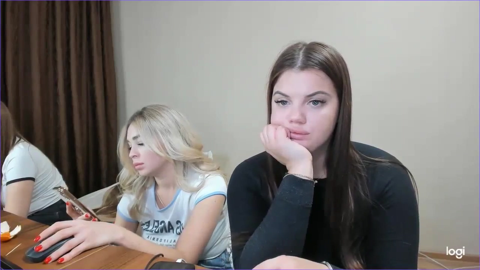 Gallery image thumbnail from StefaniNell's myfreecams stream on, 12/07/2023, 10:50 image 13 of 20