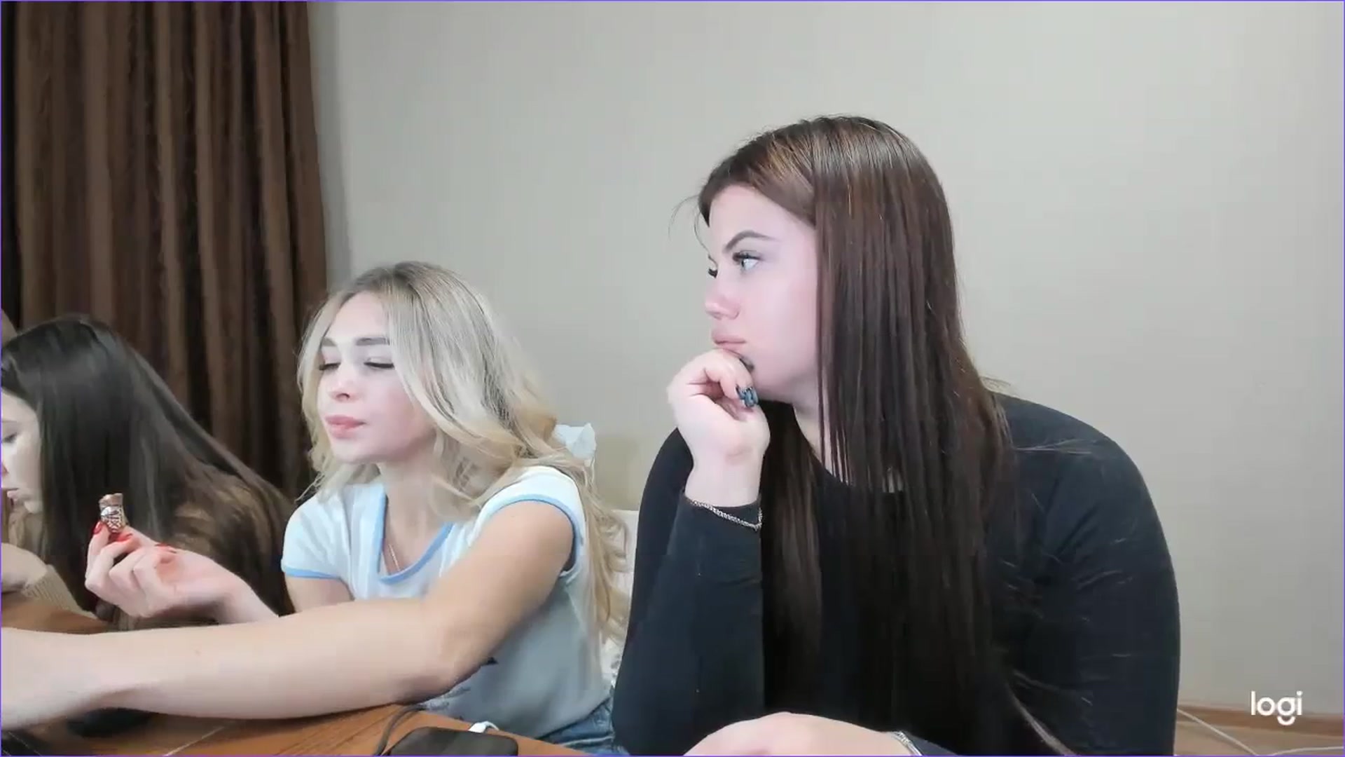 Gallery image thumbnail from StefaniNell's myfreecams stream on, 12/07/2023, 10:50 image 6 of 20