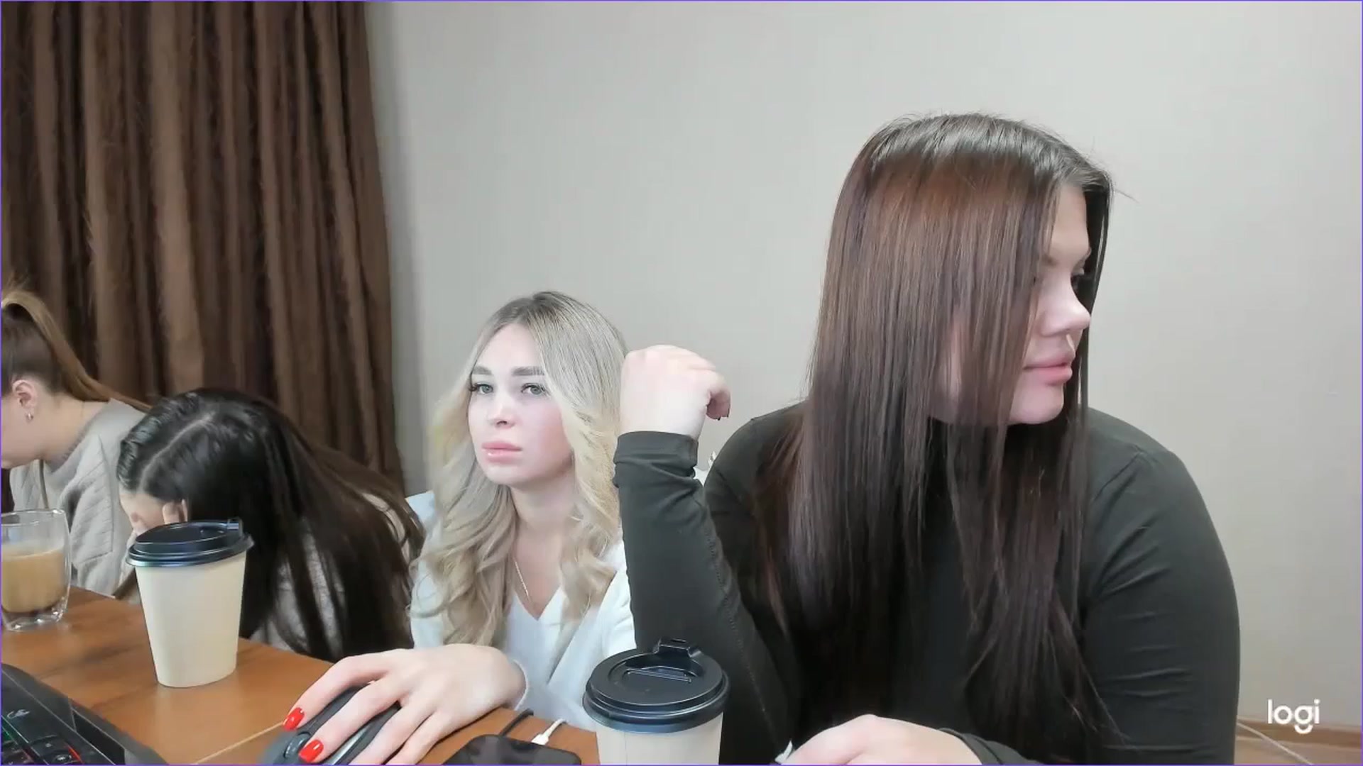 Gallery image thumbnail from StefaniNell's myfreecams stream on, 12/08/2023, 09:16 image 1 of 20