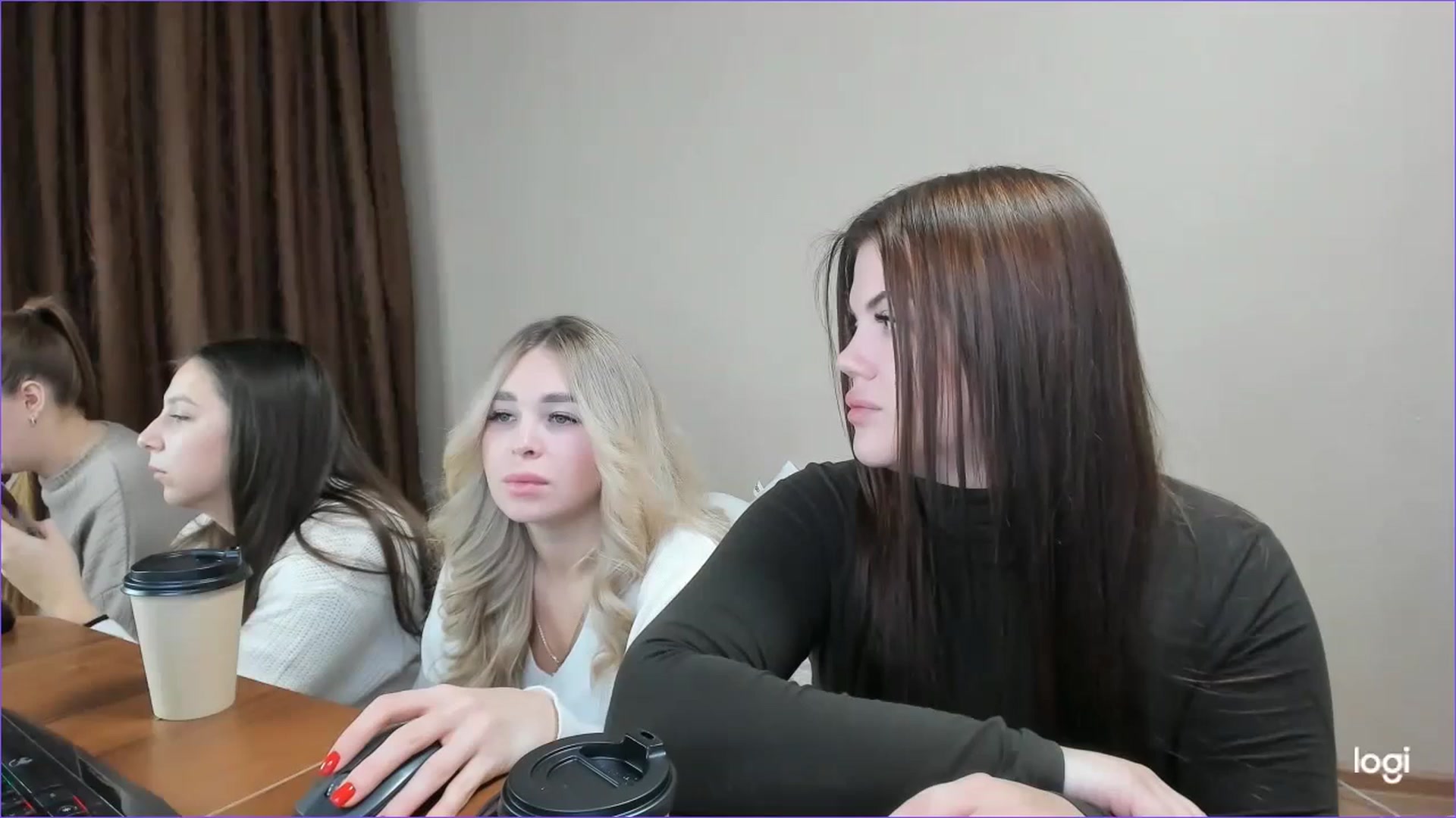 Gallery image thumbnail from StefaniNell's myfreecams stream on, 12/08/2023, 09:16 image 7 of 20