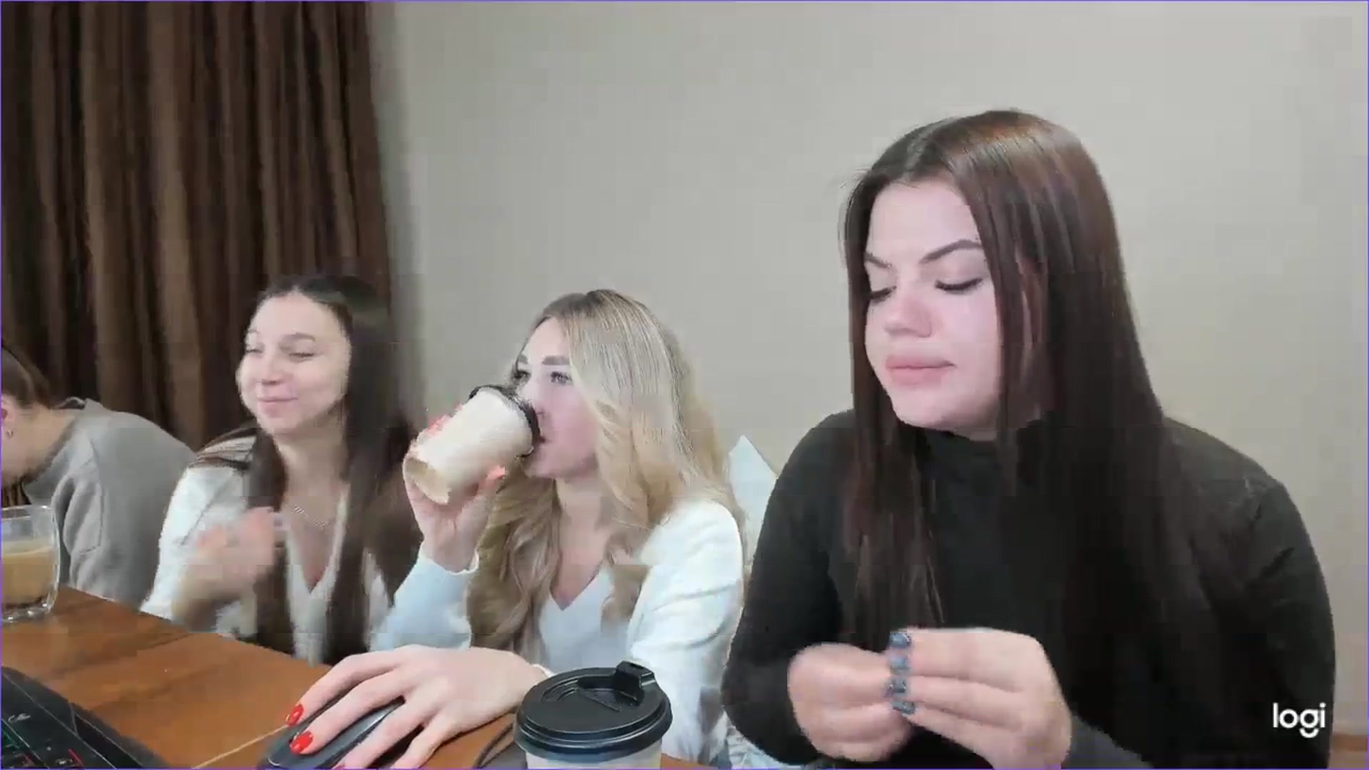 Gallery image thumbnail from StefaniNell's myfreecams stream on, 12/08/2023, 09:16 image 5 of 20