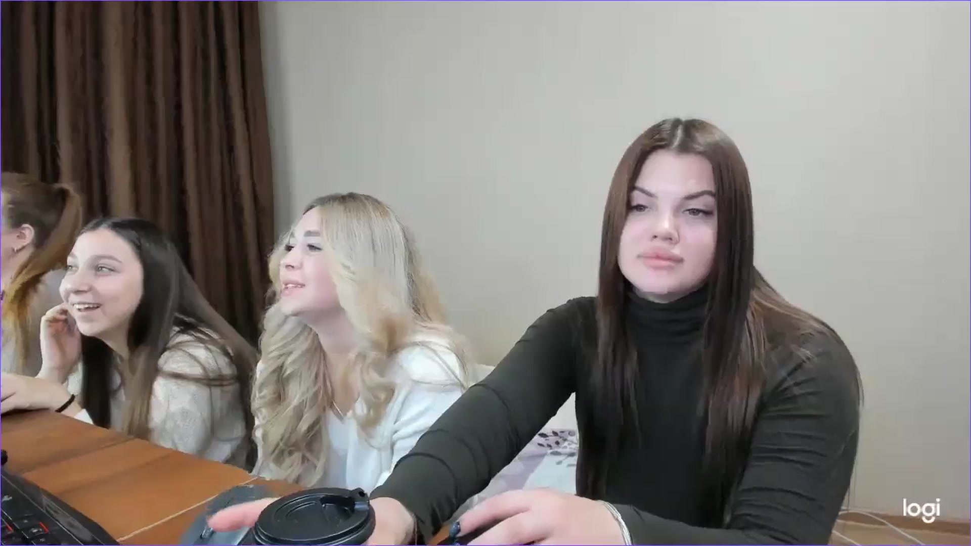 Gallery image thumbnail from StefaniNell's myfreecams stream on, 12/08/2023, 09:45 image 16 of 20