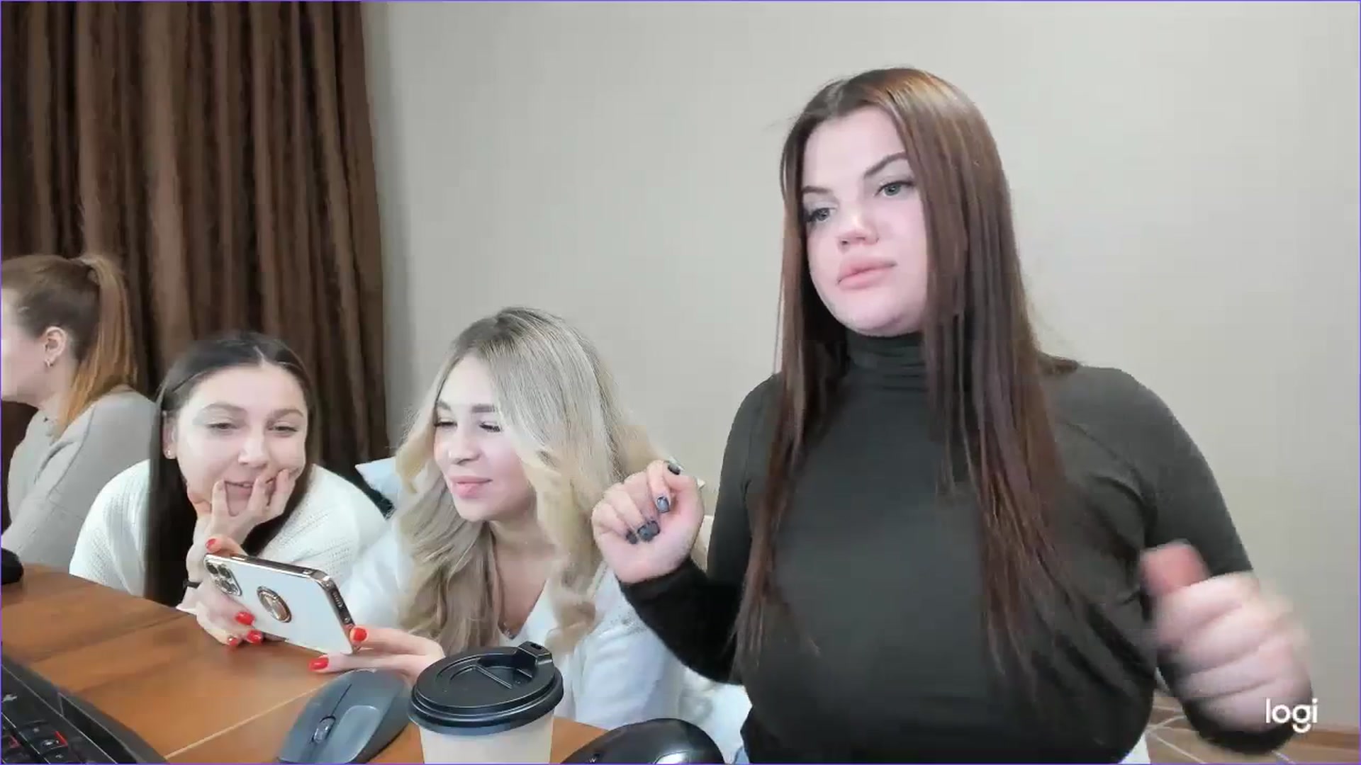 Gallery image thumbnail from StefaniNell's myfreecams stream on, 12/08/2023, 09:45 image 9 of 20