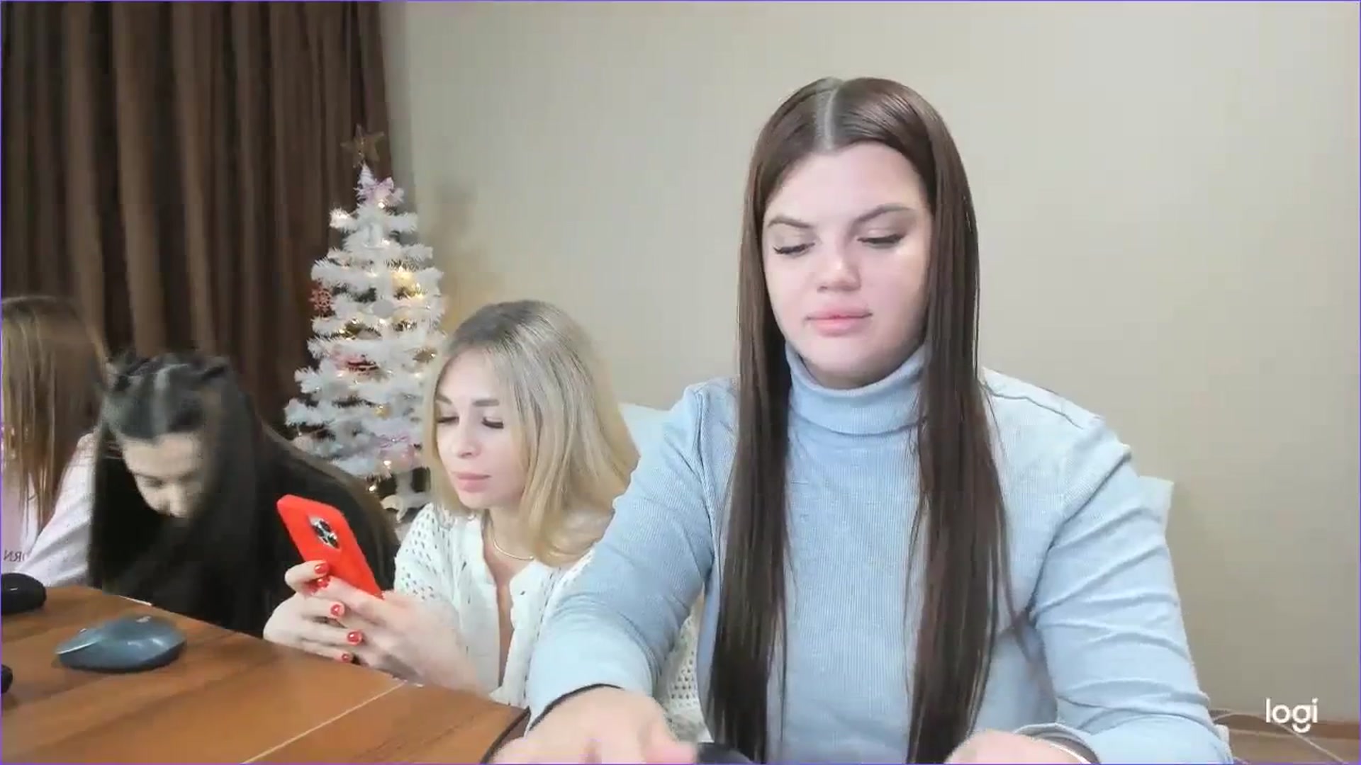 Gallery image thumbnail from StefaniNell's myfreecams stream on, 12/11/2023, 12:28 image 5 of 20