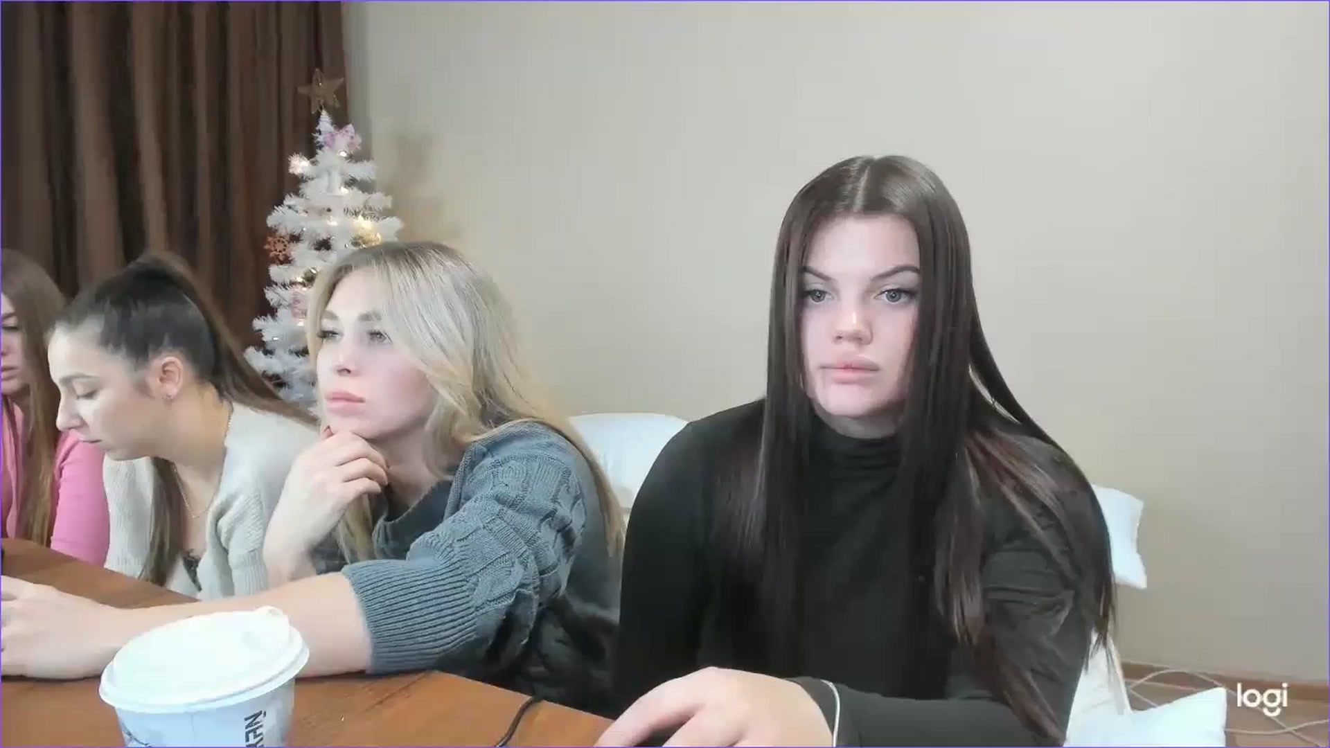 Gallery image thumbnail from StefaniNell's myfreecams stream on, 12/12/2023, 09:52 image 1 of 20