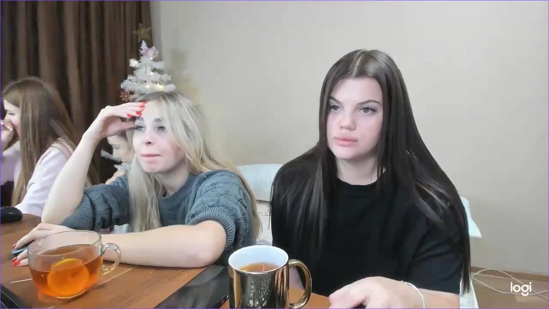 Gallery image thumbnail from StefaniNell's myfreecams stream on, 12/12/2023, 10:35 image 15 of 20
