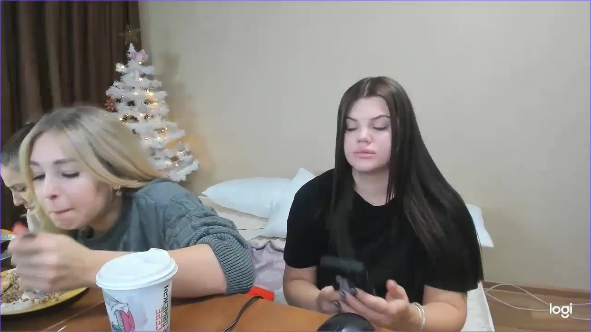 Gallery image thumbnail from StefaniNell's myfreecams stream on, 12/12/2023, 10:35 image 1 of 20