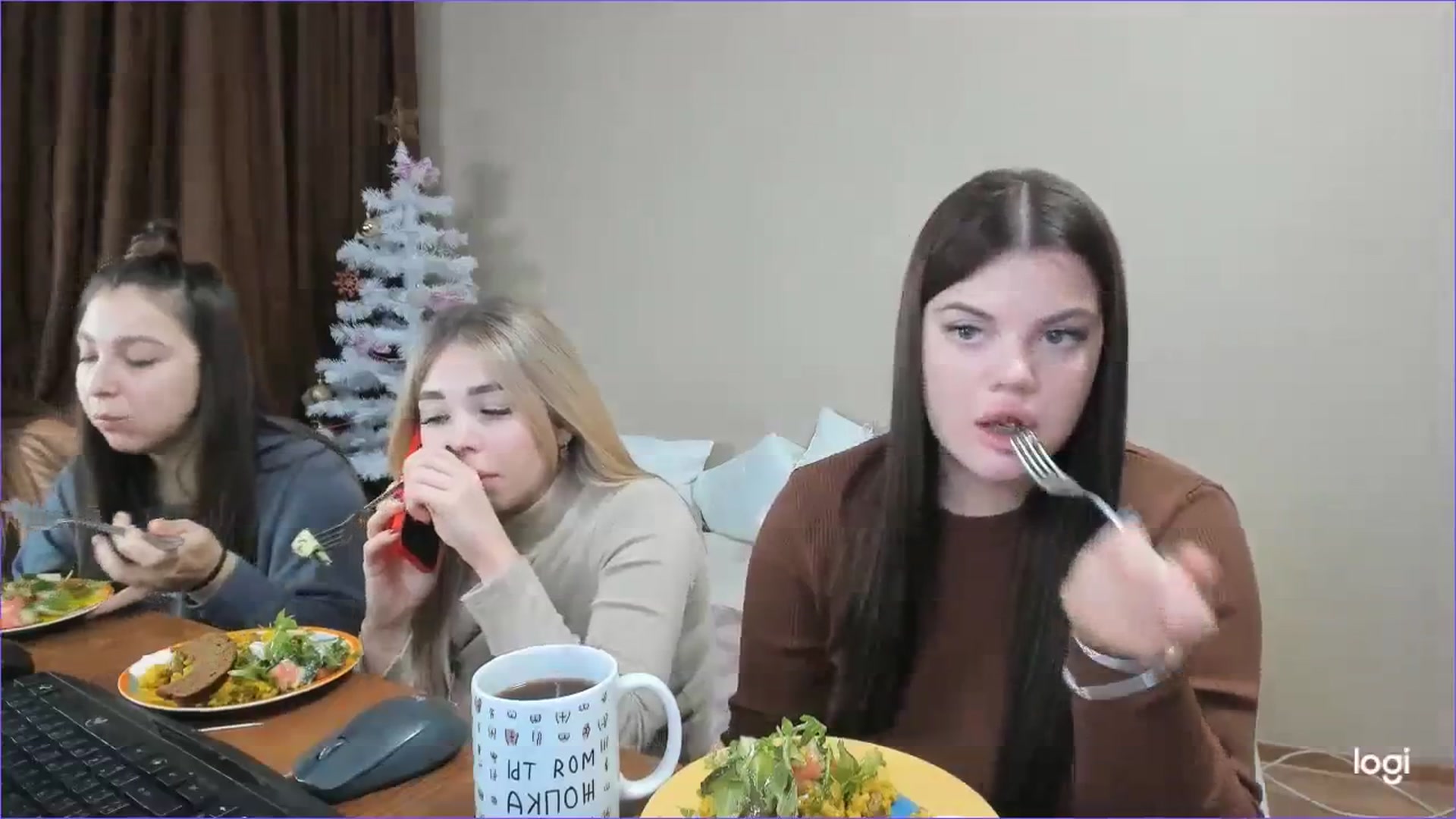 Gallery image thumbnail from StefaniNell's myfreecams stream on, 12/14/2023, 09:36 image 13 of 20