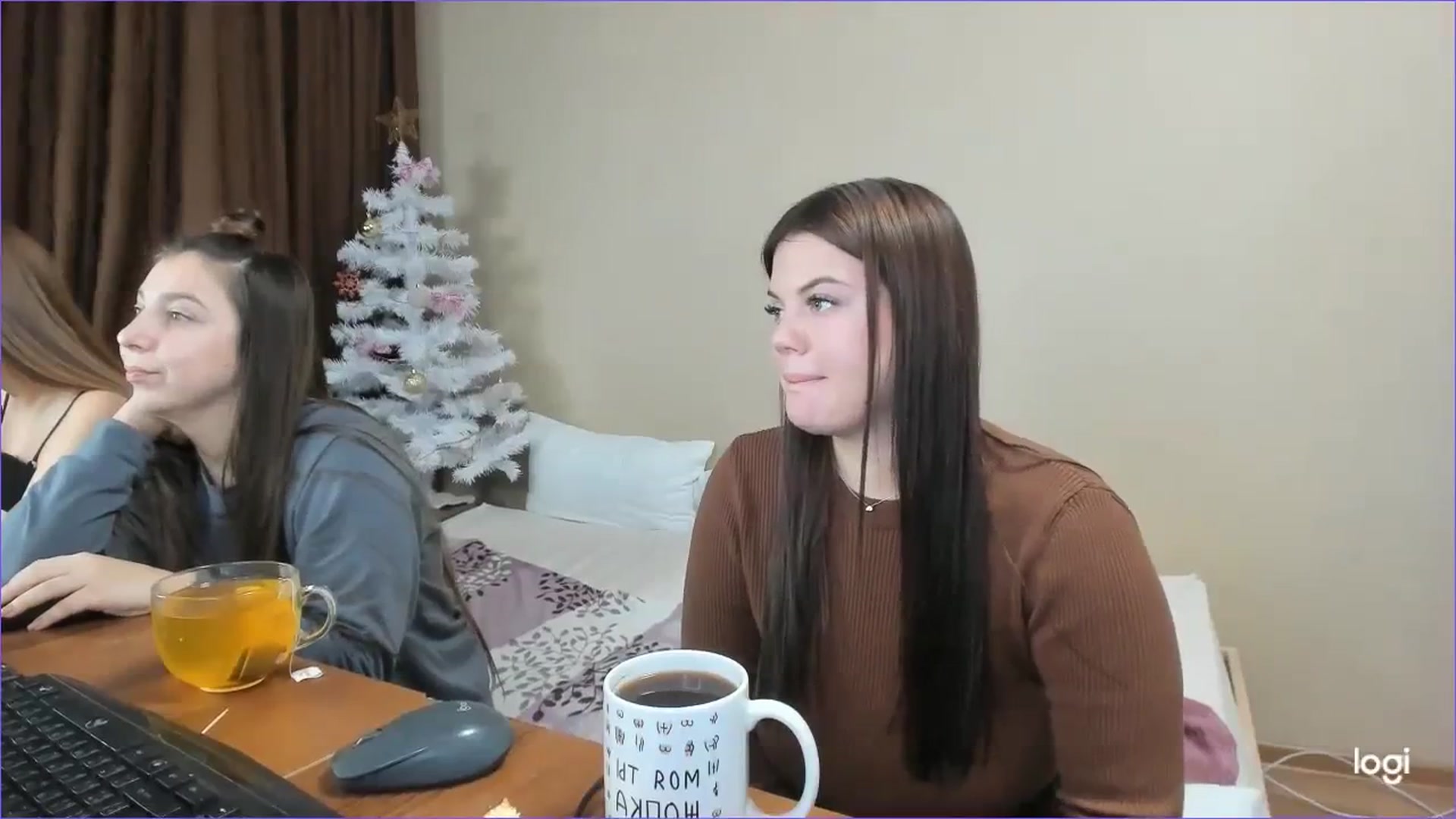 Gallery image thumbnail from StefaniNell's myfreecams stream on, 12/14/2023, 09:36 image 6 of 20