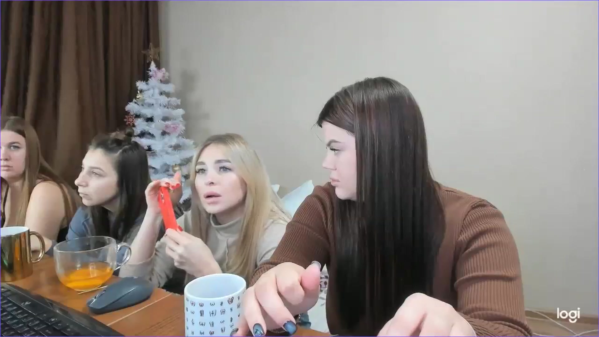 Gallery image thumbnail from StefaniNell's myfreecams stream on, 12/14/2023, 10:43 image 2 of 20