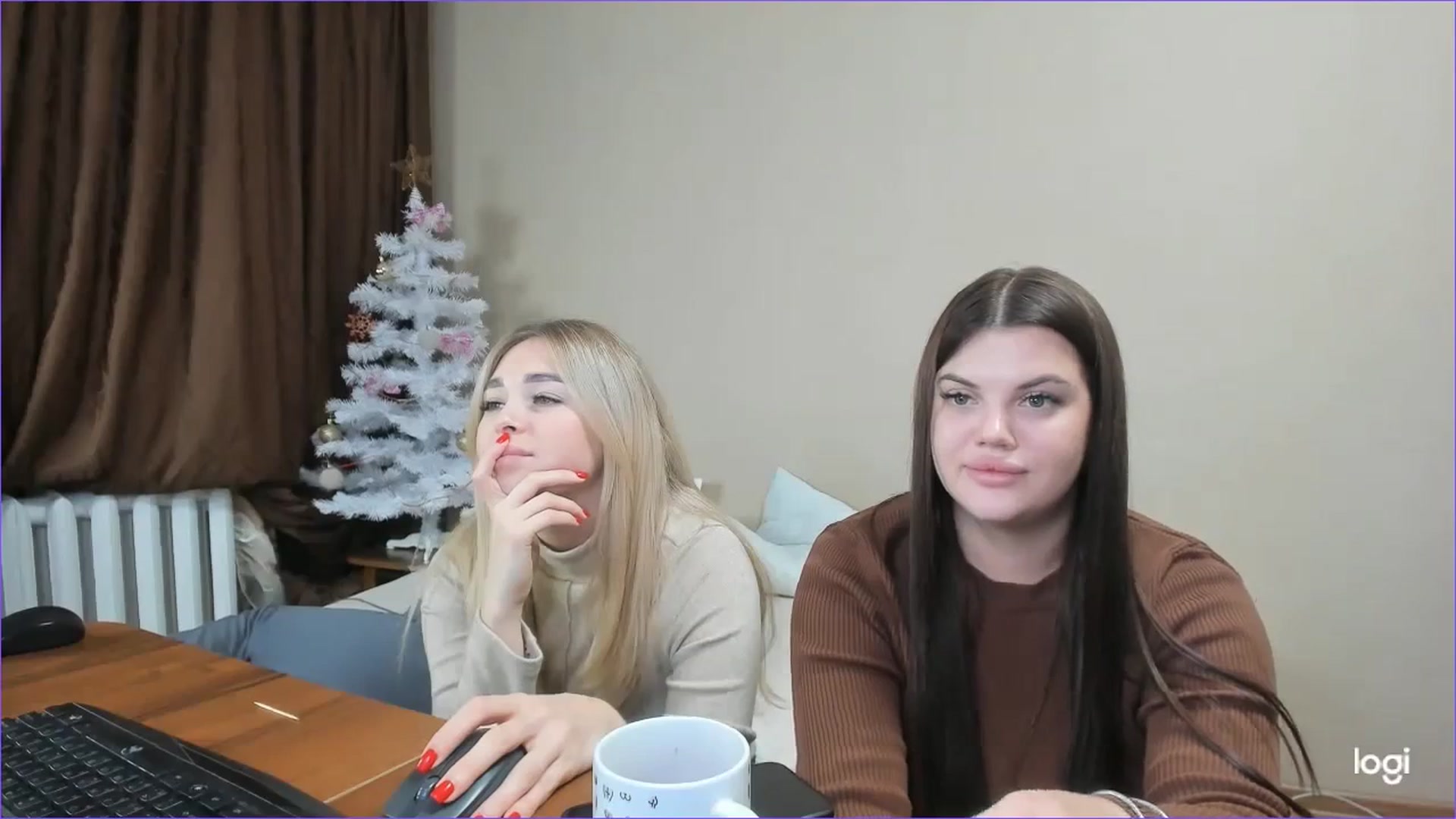 Gallery image thumbnail from StefaniNell's myfreecams stream on, 12/14/2023, 12:01 image 10 of 20