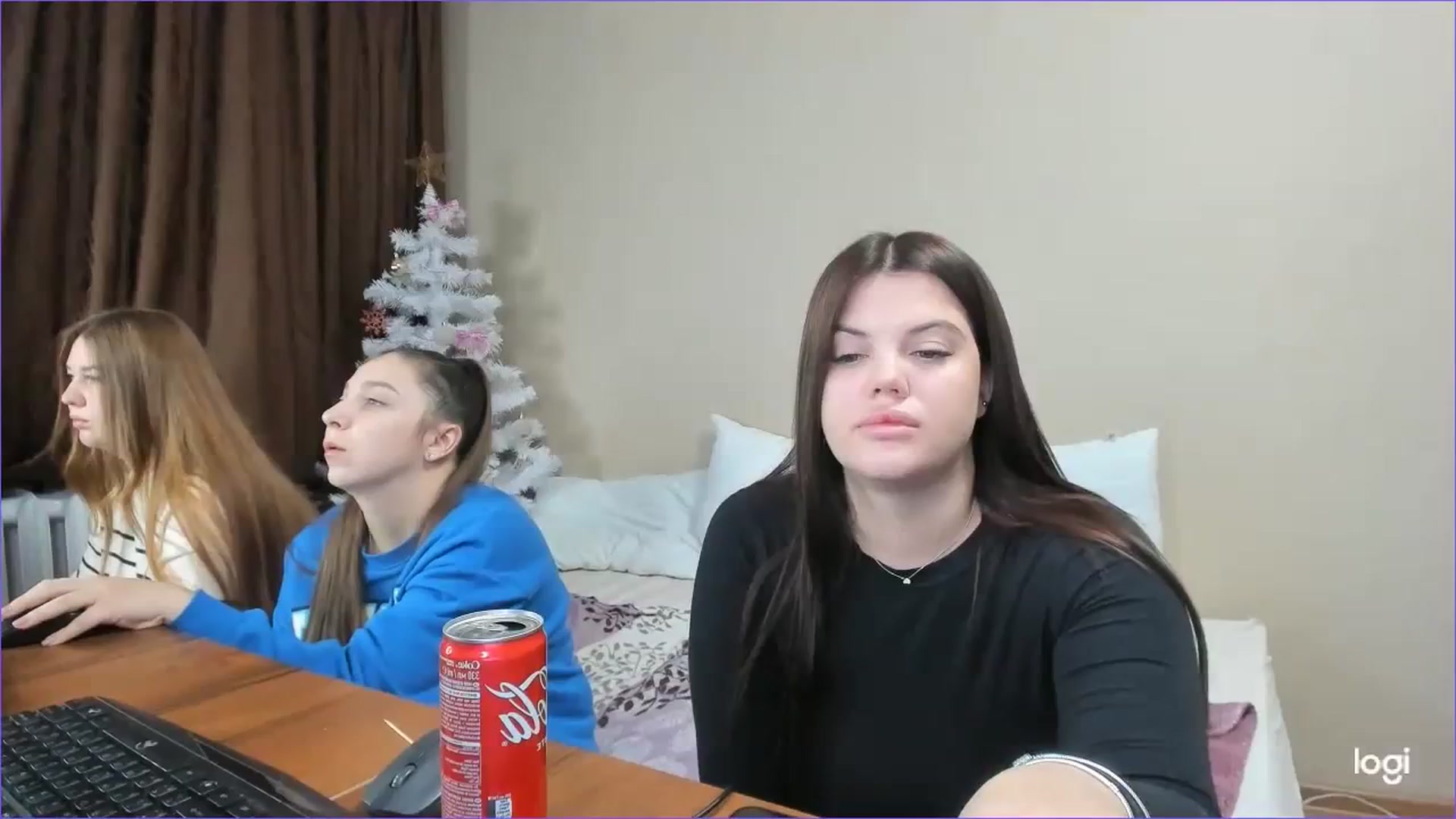 Gallery image thumbnail from StefaniNell's myfreecams stream on, 12/15/2023, 06:55 image 20 of 20
