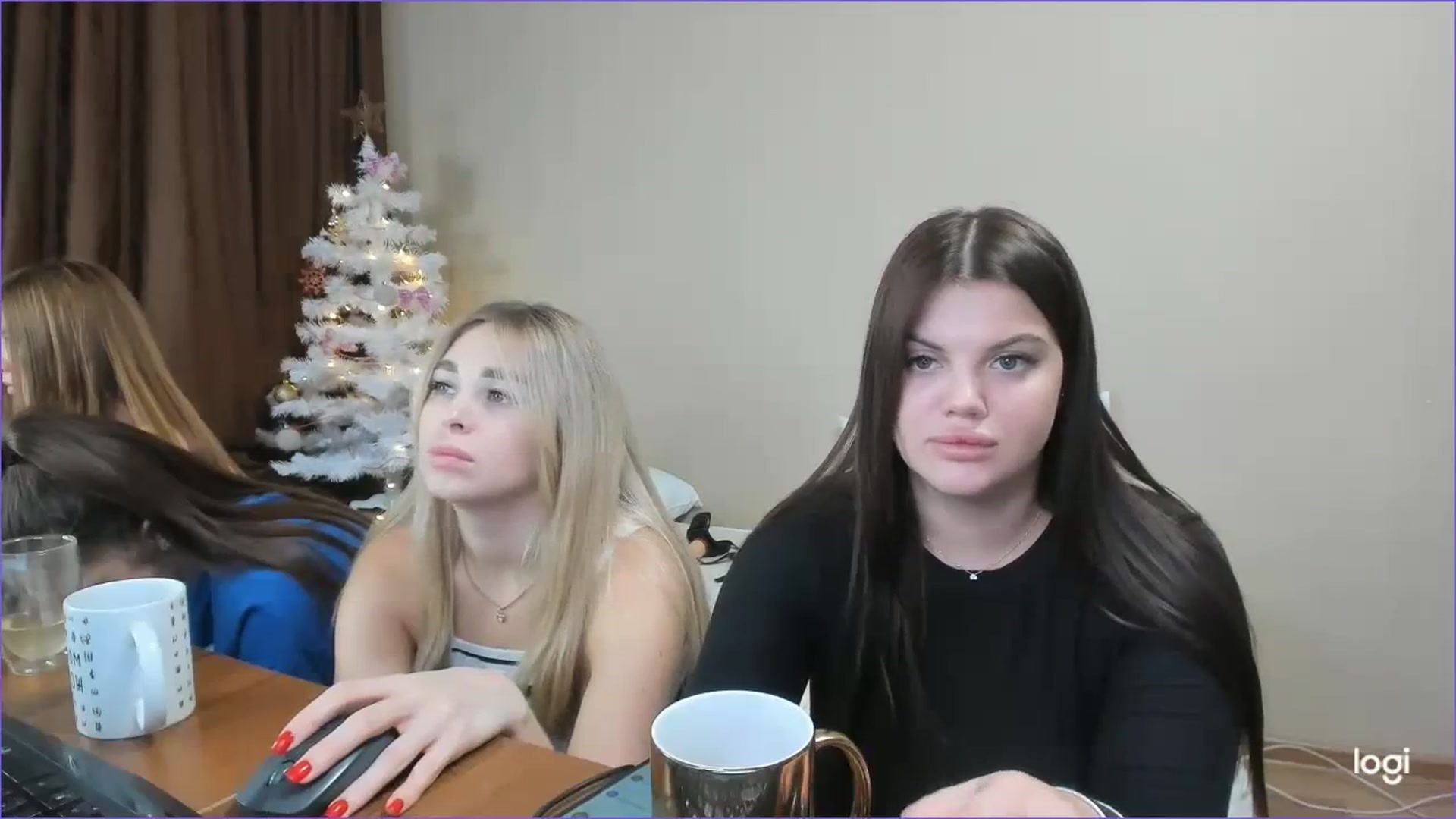 Gallery image thumbnail from StefaniNell's myfreecams stream on, 12/15/2023, 10:52 image 14 of 20