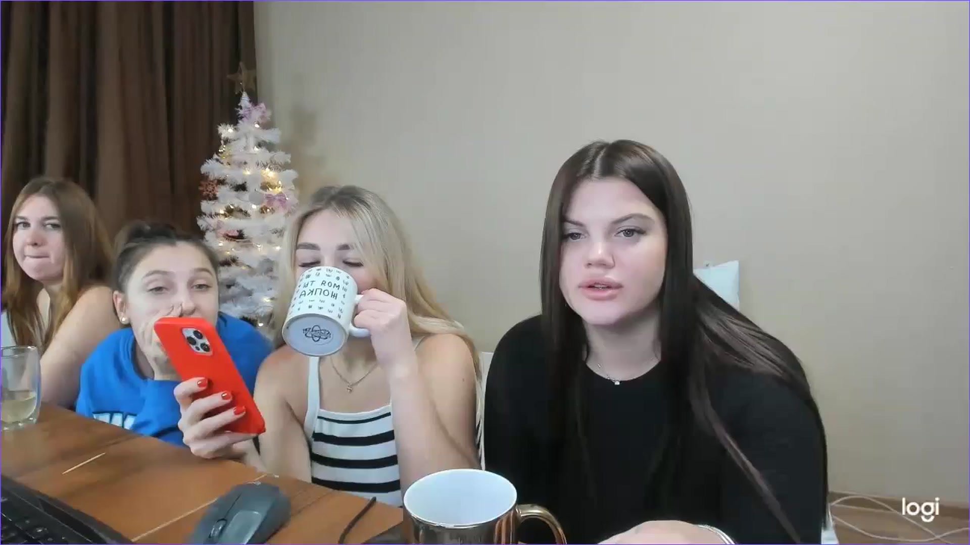 Gallery image thumbnail from StefaniNell's myfreecams stream on, 12/15/2023, 10:52 image 1 of 20