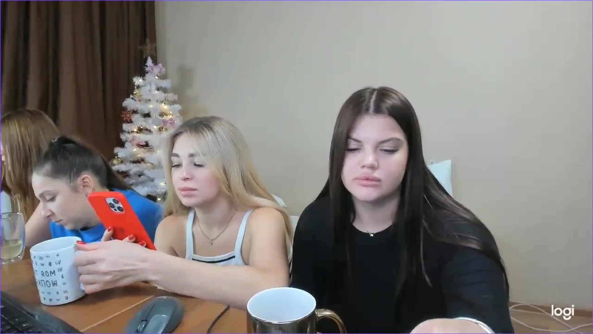 Gallery image thumbnail from StefaniNell's myfreecams stream on, 12/15/2023, 10:52 image 2 of 20