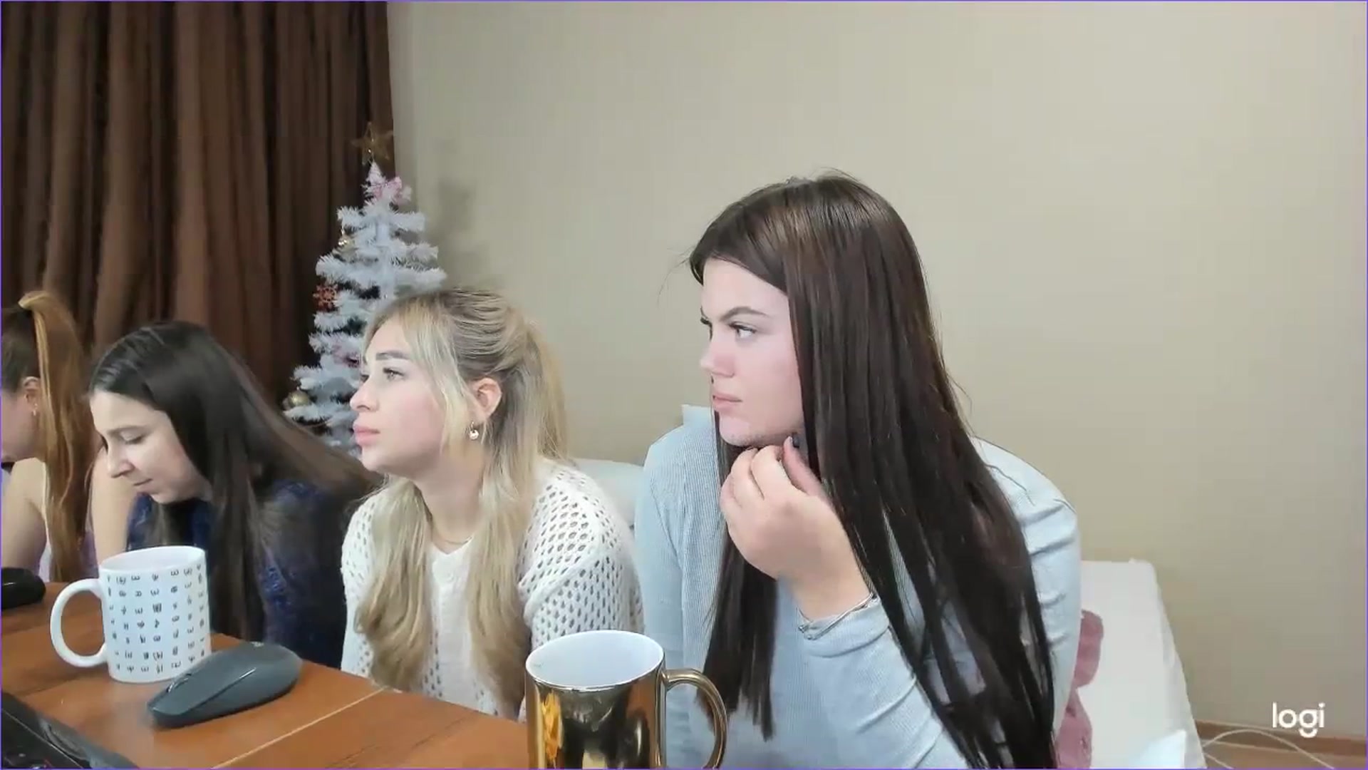 Gallery image thumbnail from StefaniNell's myfreecams stream on, 12/16/2023, 09:56 image 14 of 20