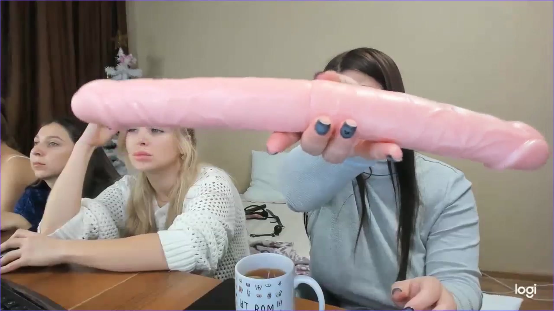 Gallery image thumbnail from StefaniNell's myfreecams stream on, 12/16/2023, 10:59 image 12 of 20