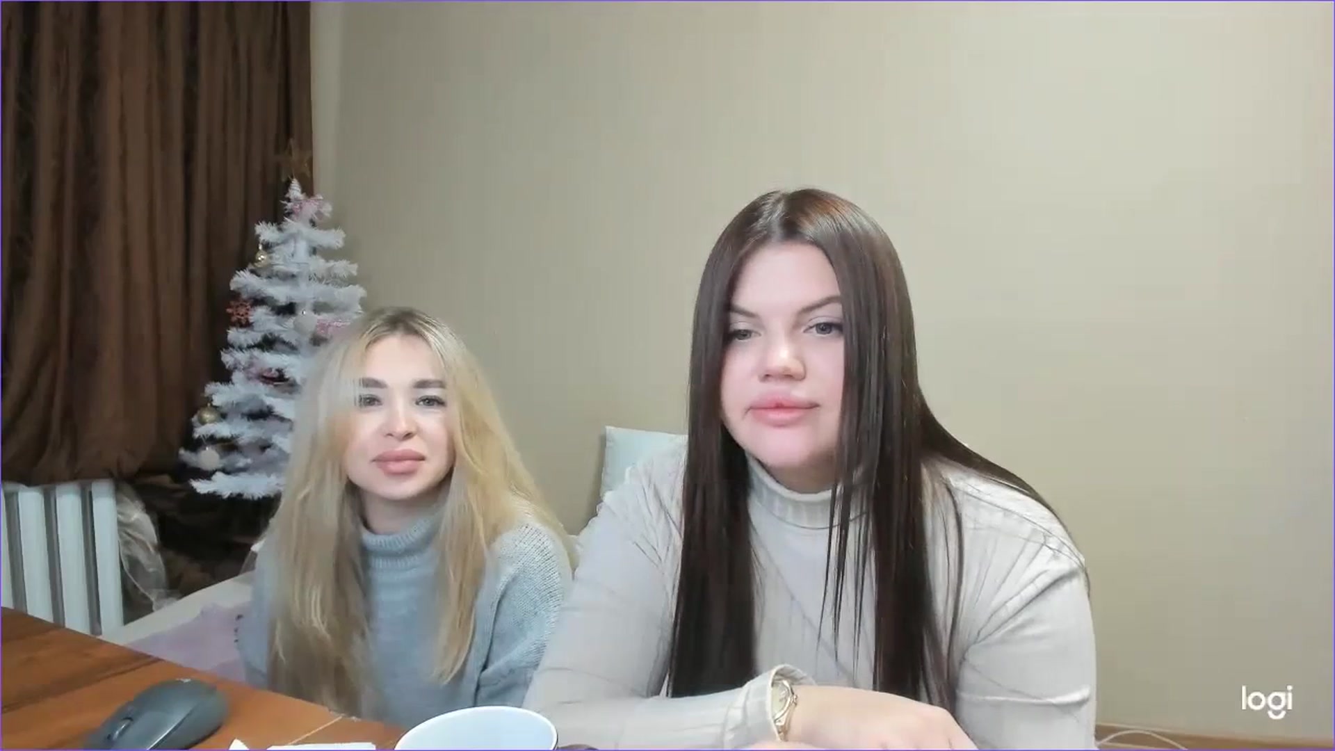 Gallery image thumbnail from StefaniNell's myfreecams stream on, 12/17/2023, 10:00 image 6 of 20