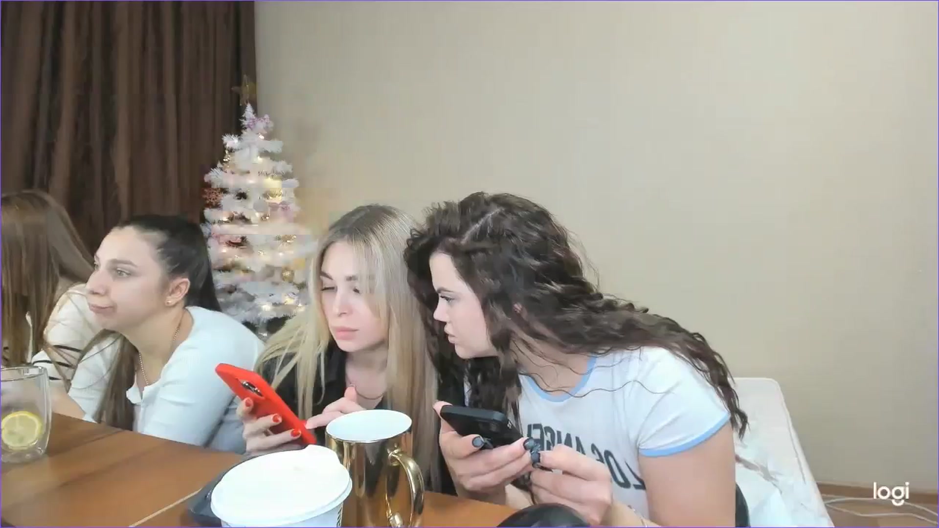 Gallery image thumbnail from StefaniNell's myfreecams stream on, 12/18/2023, 12:15 image 20 of 20
