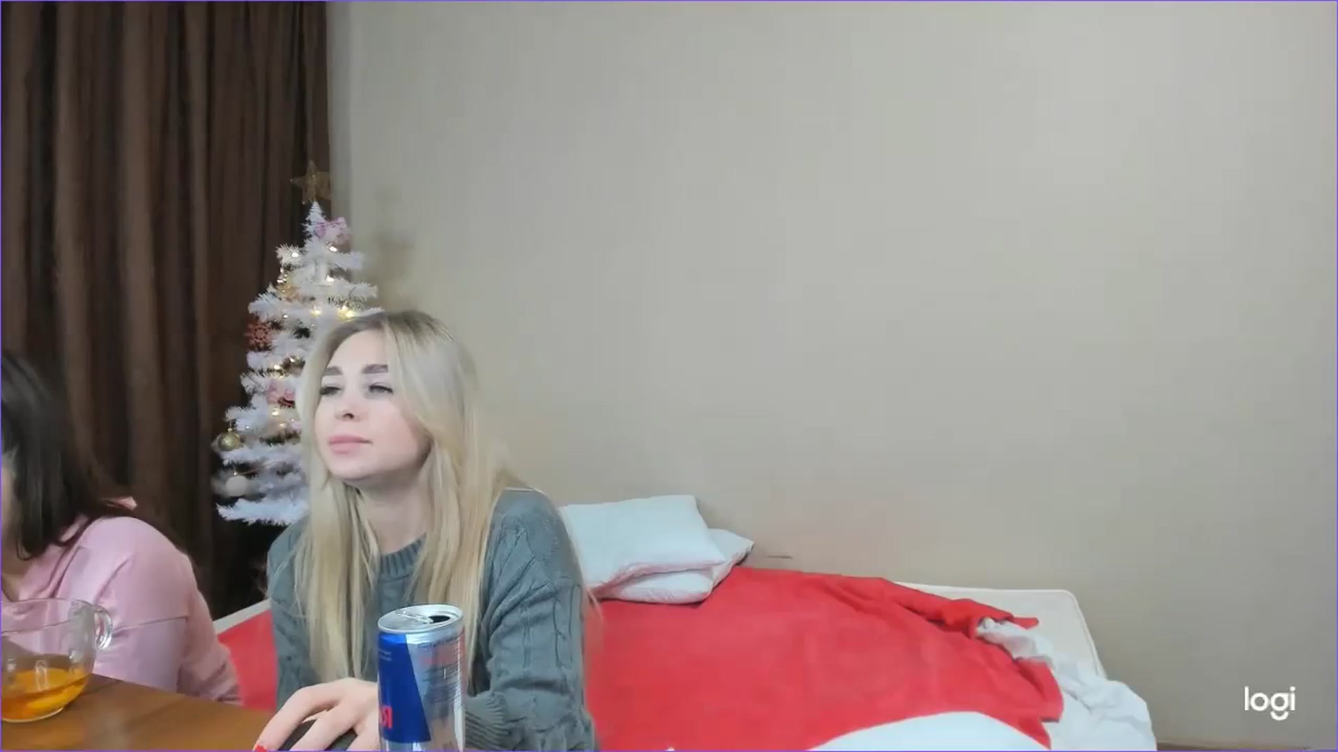 Gallery image thumbnail from StefaniNell's myfreecams stream on, 12/27/2023, 10:07 image 12 of 20