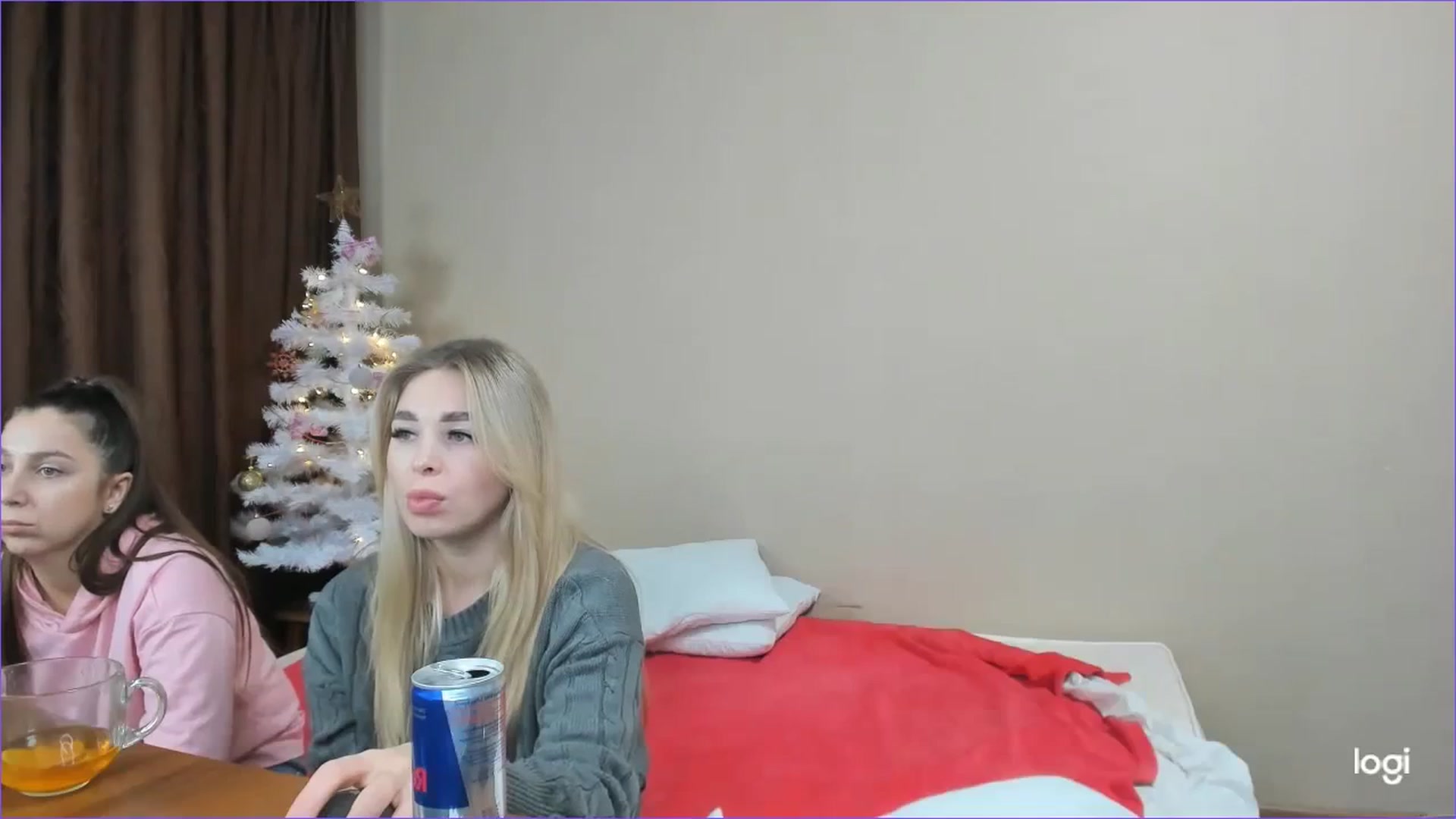 Gallery image thumbnail from StefaniNell's myfreecams stream on, 12/27/2023, 10:07 image 13 of 20