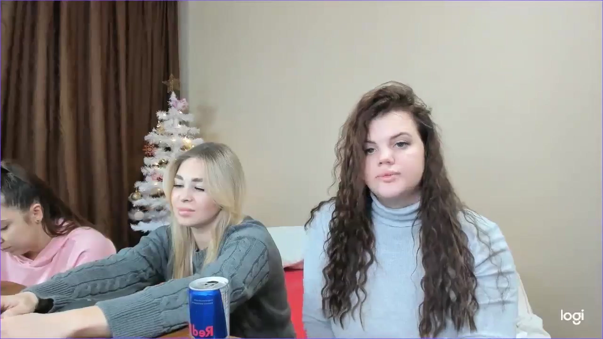 Gallery image thumbnail from StefaniNell's myfreecams stream on, 12/27/2023, 10:54 image 3 of 20
