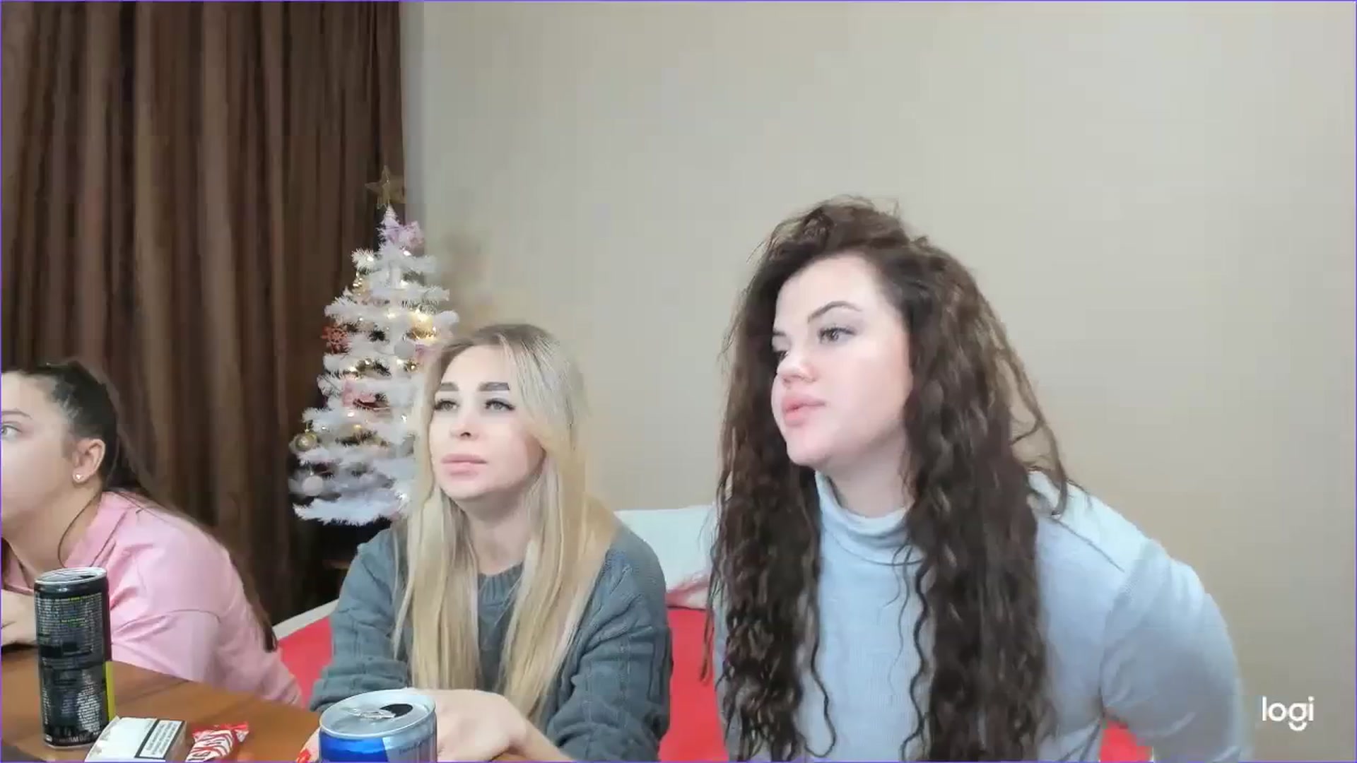 Gallery image thumbnail from StefaniNell's myfreecams stream on, 12/27/2023, 10:54 image 11 of 20
