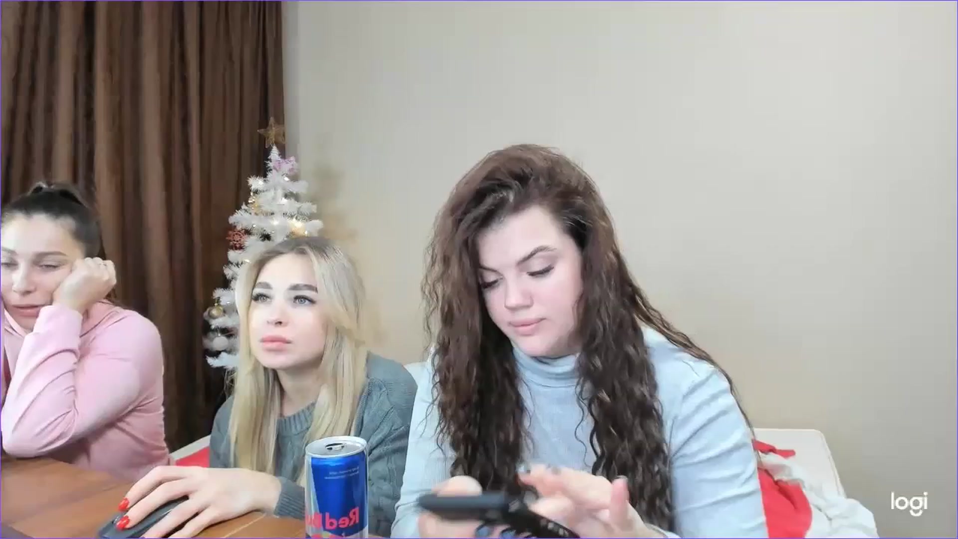 Gallery image thumbnail from StefaniNell's myfreecams stream on, 12/27/2023, 10:54 image 1 of 20