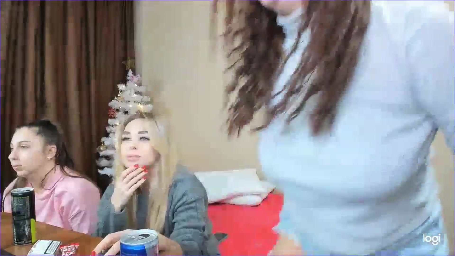 Gallery image thumbnail from StefaniNell's myfreecams stream on, 12/27/2023, 10:54 image 13 of 20