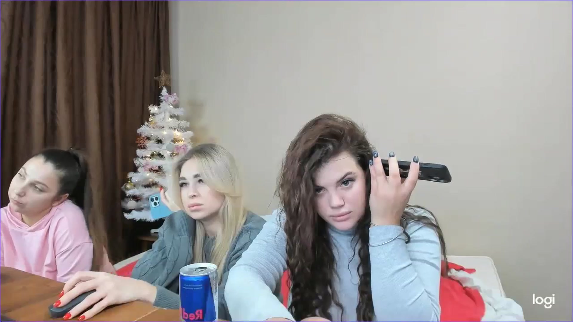 Gallery image thumbnail from StefaniNell's myfreecams stream on, 12/27/2023, 10:54 image 2 of 20