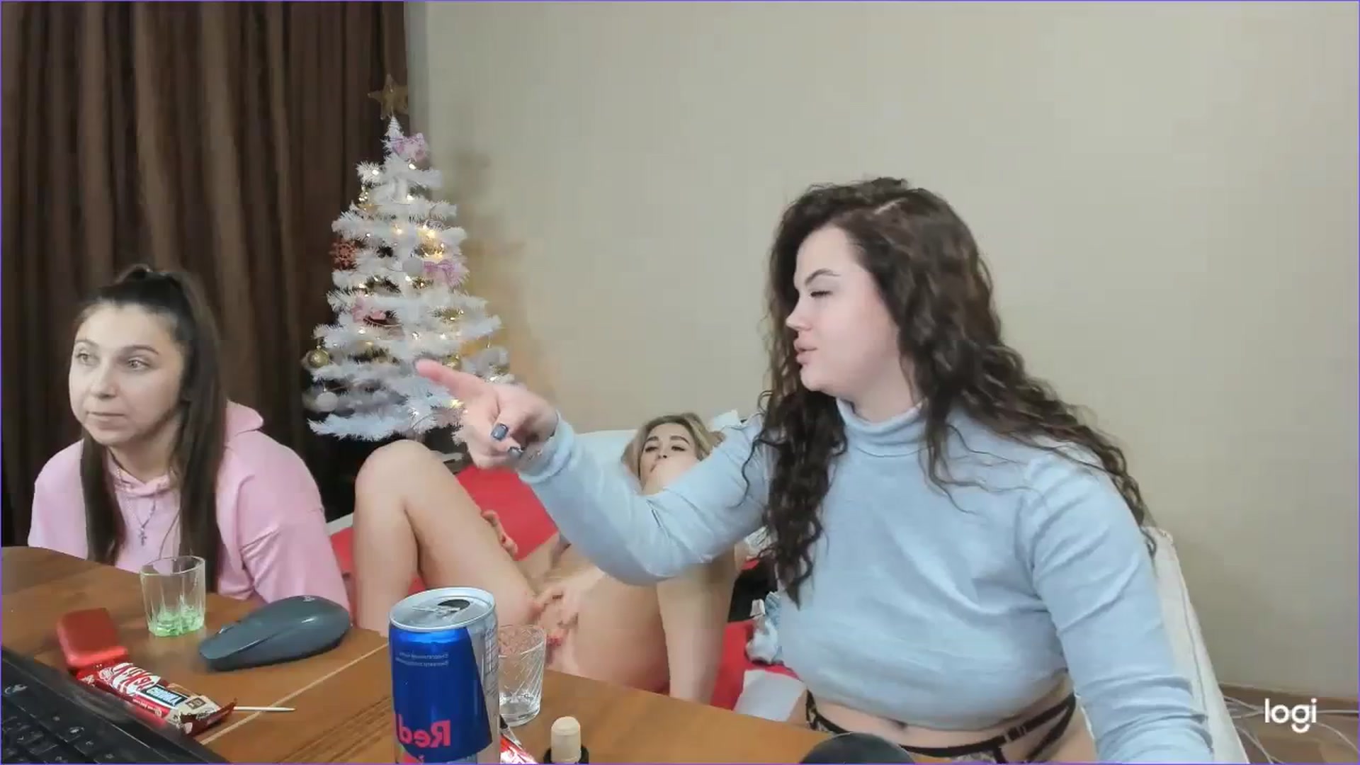 Gallery image thumbnail from StefaniNell's myfreecams stream on, 12/27/2023, 12:02 image 5 of 20
