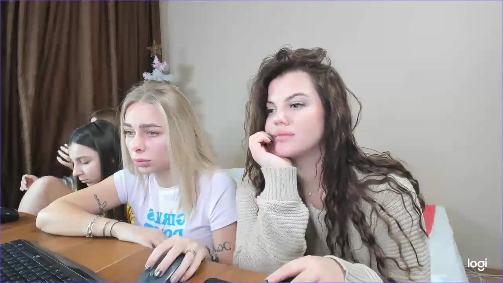 Gallery image thumbnail from StefaniNell's myfreecams stream on, 12/28/2023, 09:53 image 19 of 20