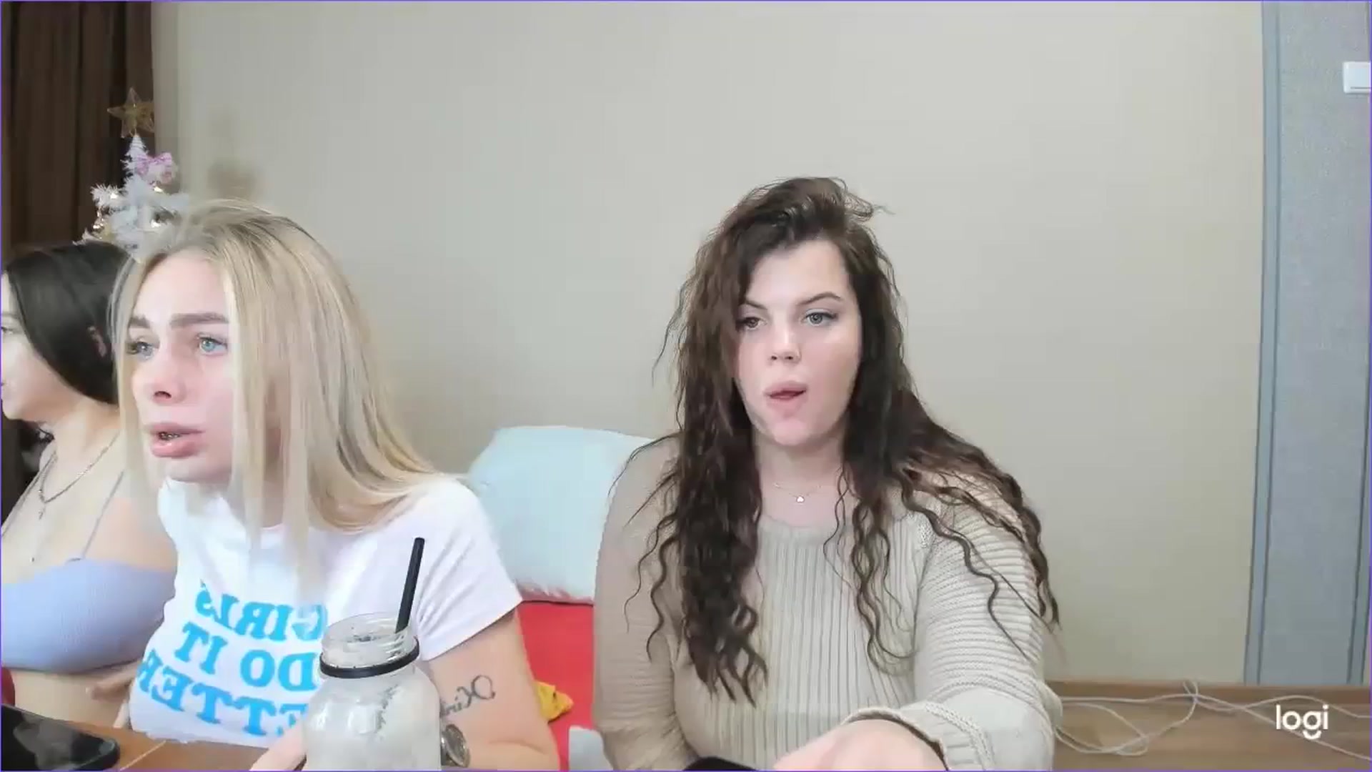 Gallery image thumbnail from StefaniNell's myfreecams stream on, 12/28/2023, 10:44 image 18 of 20