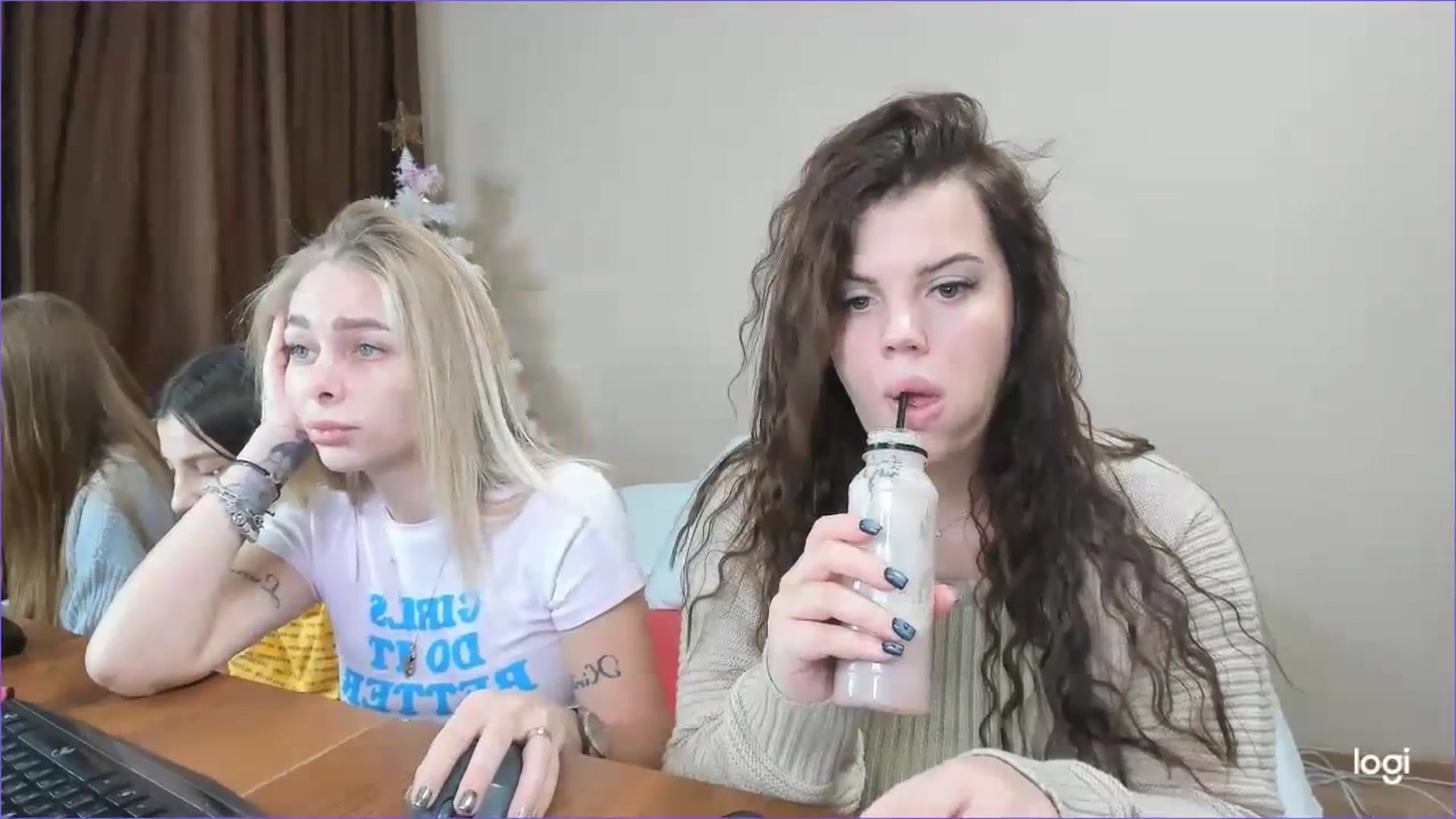 Gallery image thumbnail from StefaniNell's myfreecams stream on, 12/28/2023, 10:44 image 12 of 20