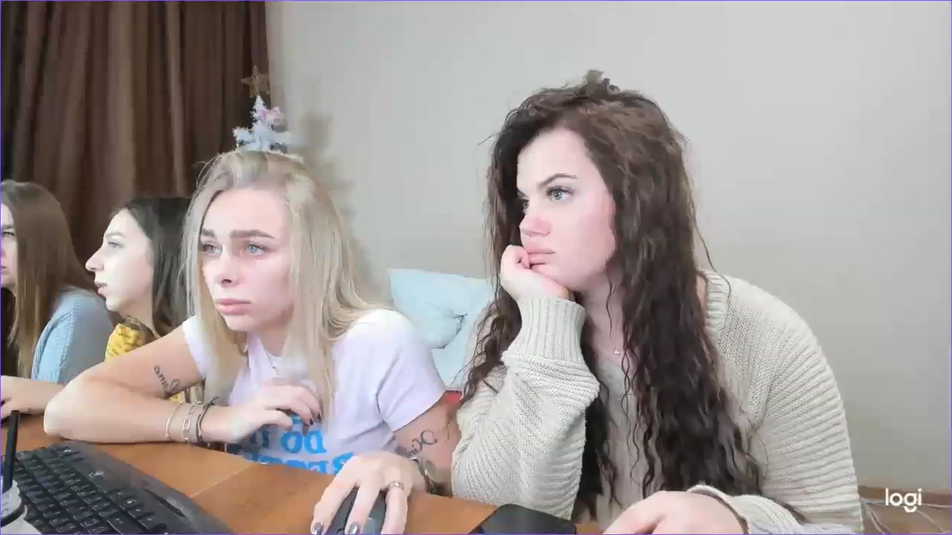 Gallery image thumbnail from StefaniNell's myfreecams stream on, 12/28/2023, 11:27 image 2 of 20