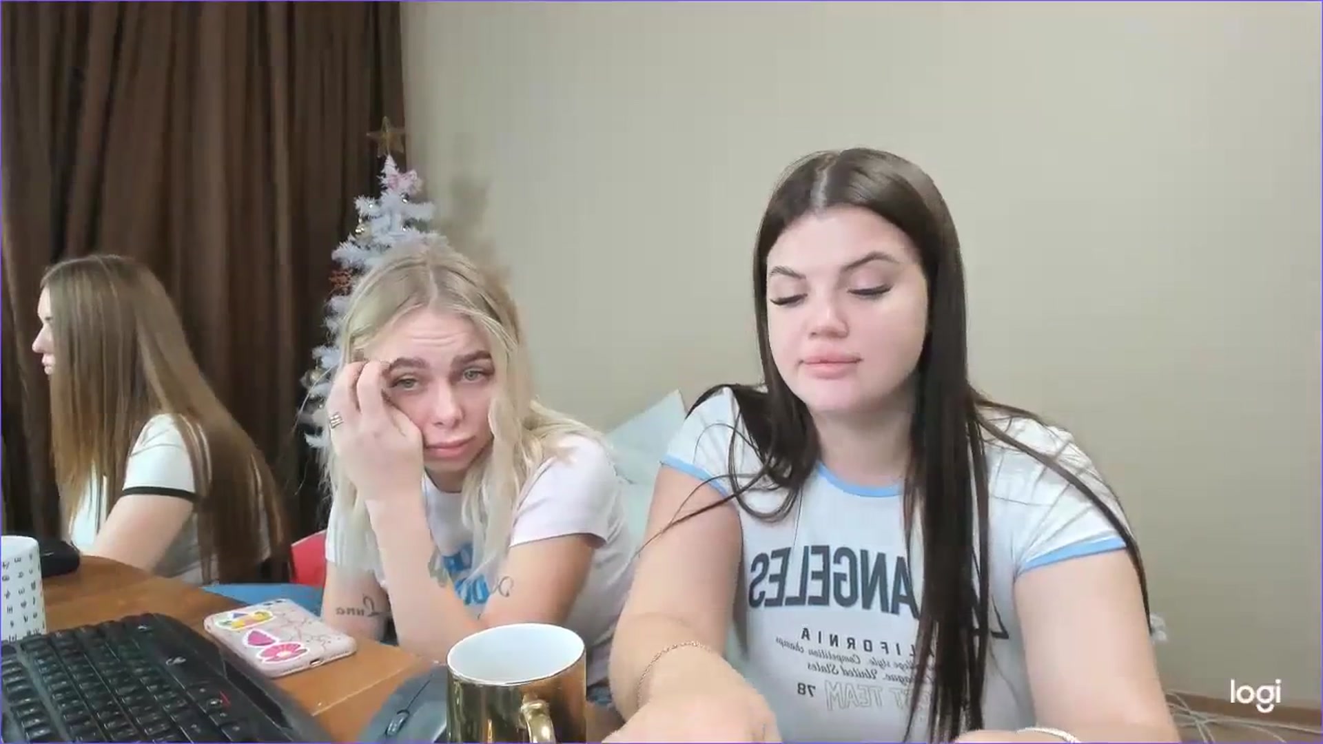 Gallery image thumbnail from StefaniNell's myfreecams stream on, 12/29/2023, 10:17 image 16 of 20