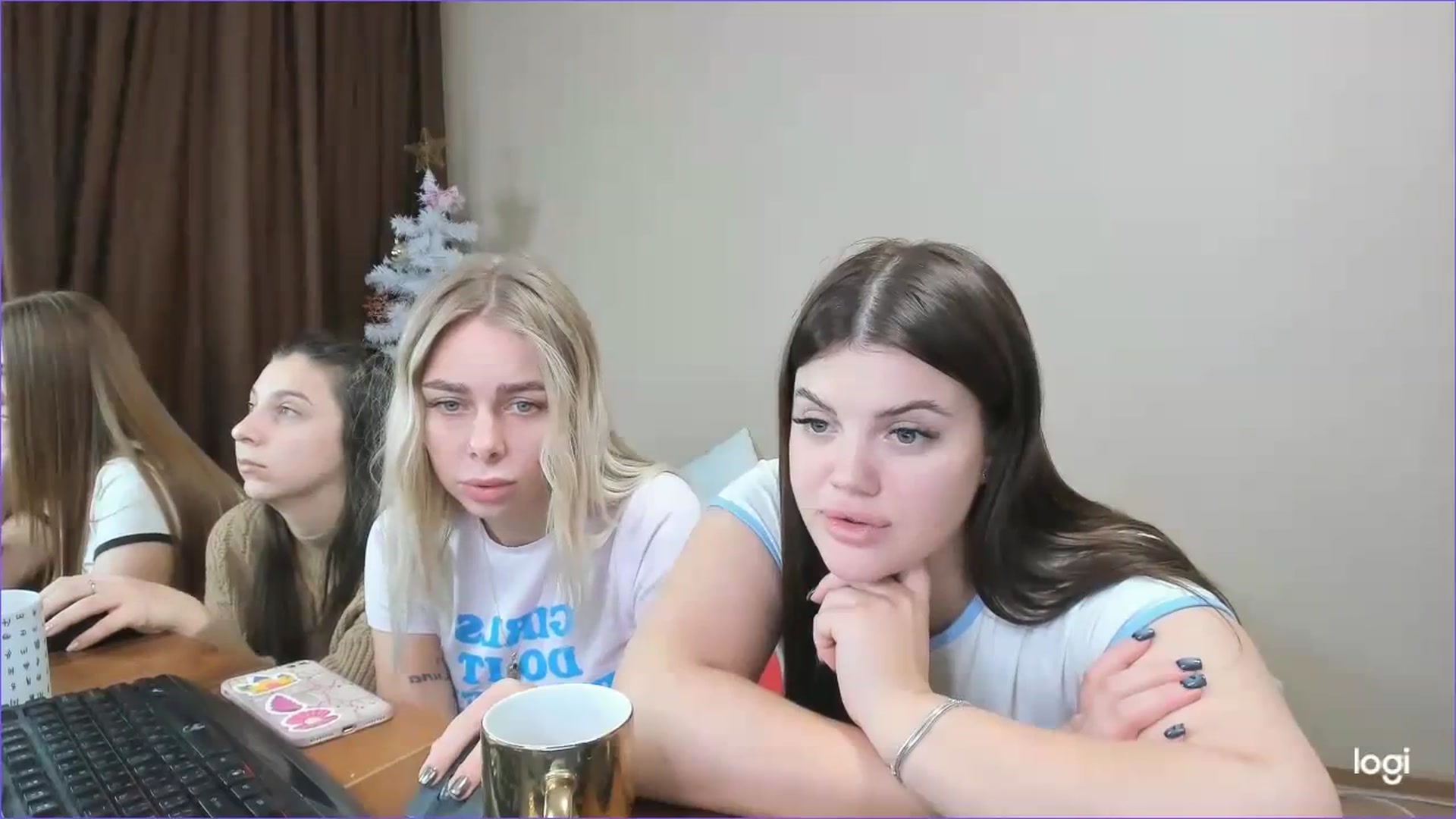 Gallery image thumbnail from StefaniNell's myfreecams stream on, 12/29/2023, 10:17 image 19 of 20