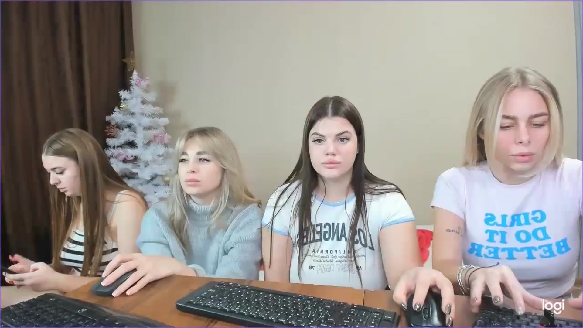 Gallery image thumbnail from StefaniNell's myfreecams stream on, 12/30/2023, 11:51 image 5 of 20