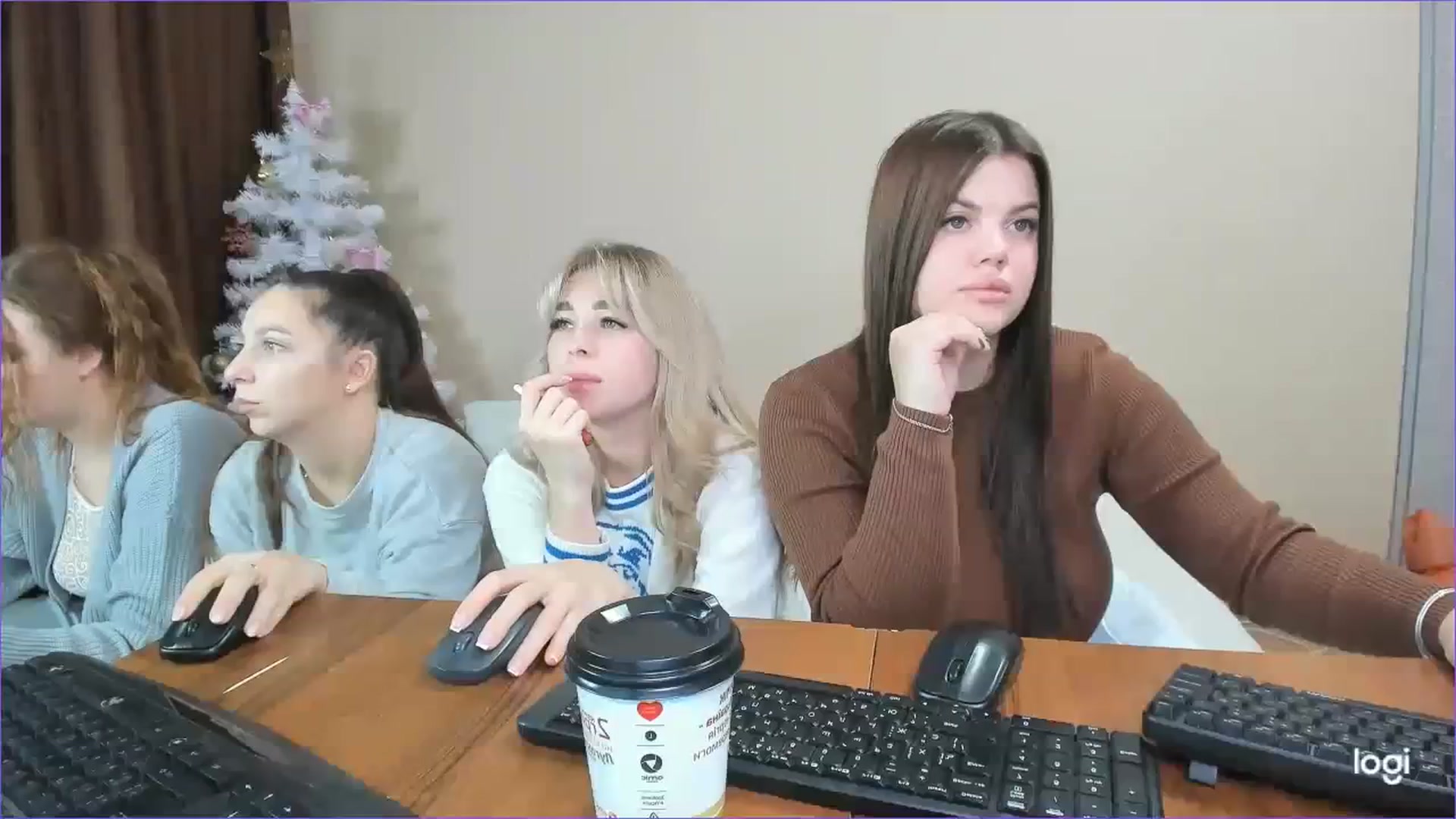 Gallery image thumbnail from StefaniNell's myfreecams stream on, 01/02/2024, 08:59 image 1 of 20