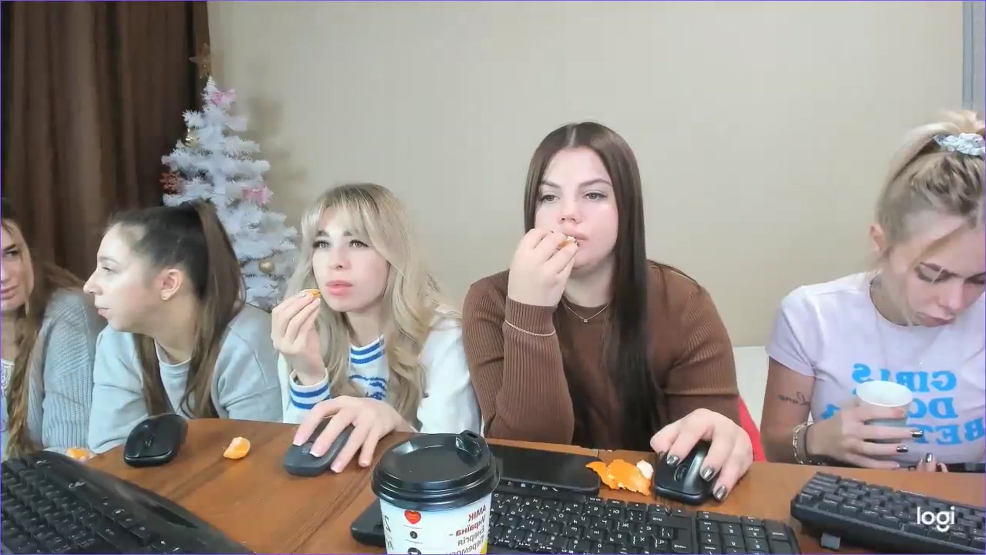 Gallery image thumbnail from StefaniNell's myfreecams stream on, 01/02/2024, 09:39 image 8 of 20