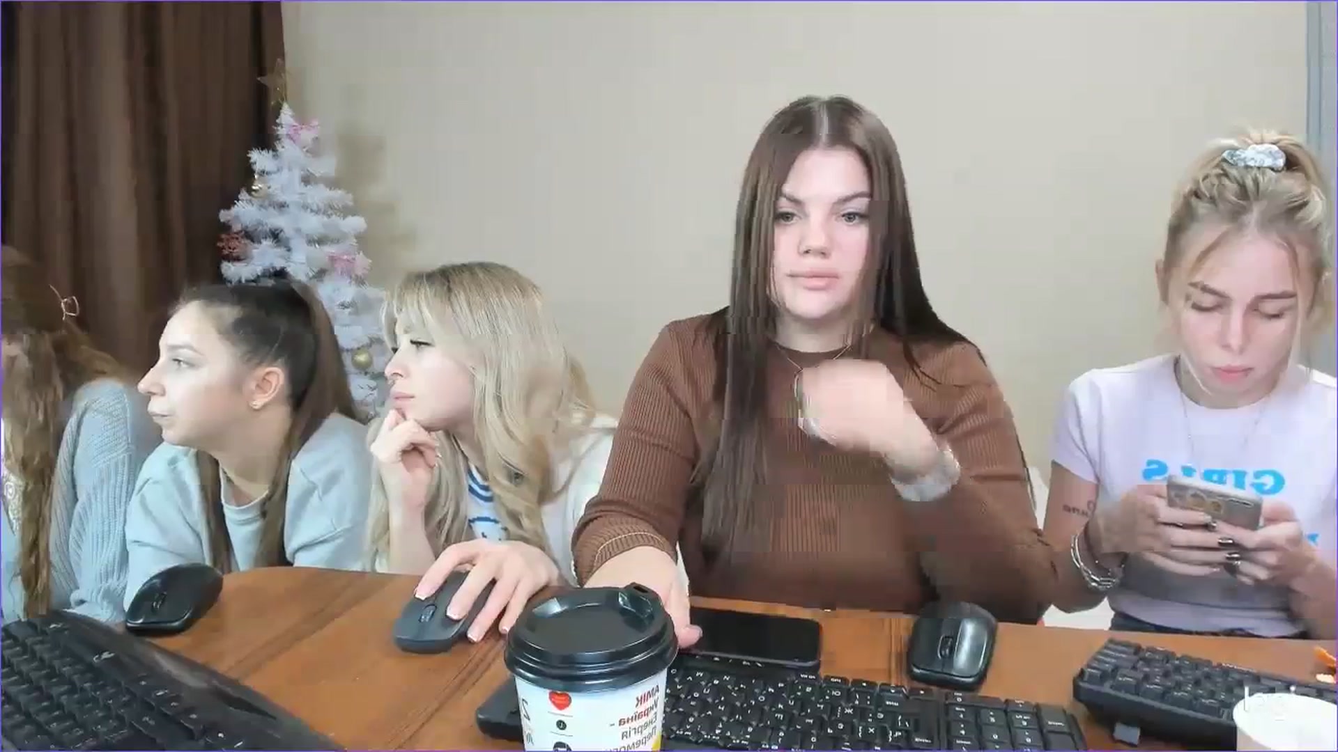 Gallery image thumbnail from StefaniNell's myfreecams stream on, 01/02/2024, 09:39 image 12 of 20