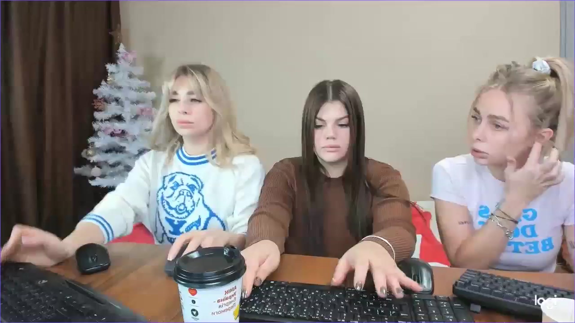 Gallery image thumbnail from StefaniNell's myfreecams stream on, 01/02/2024, 10:10 image 15 of 20