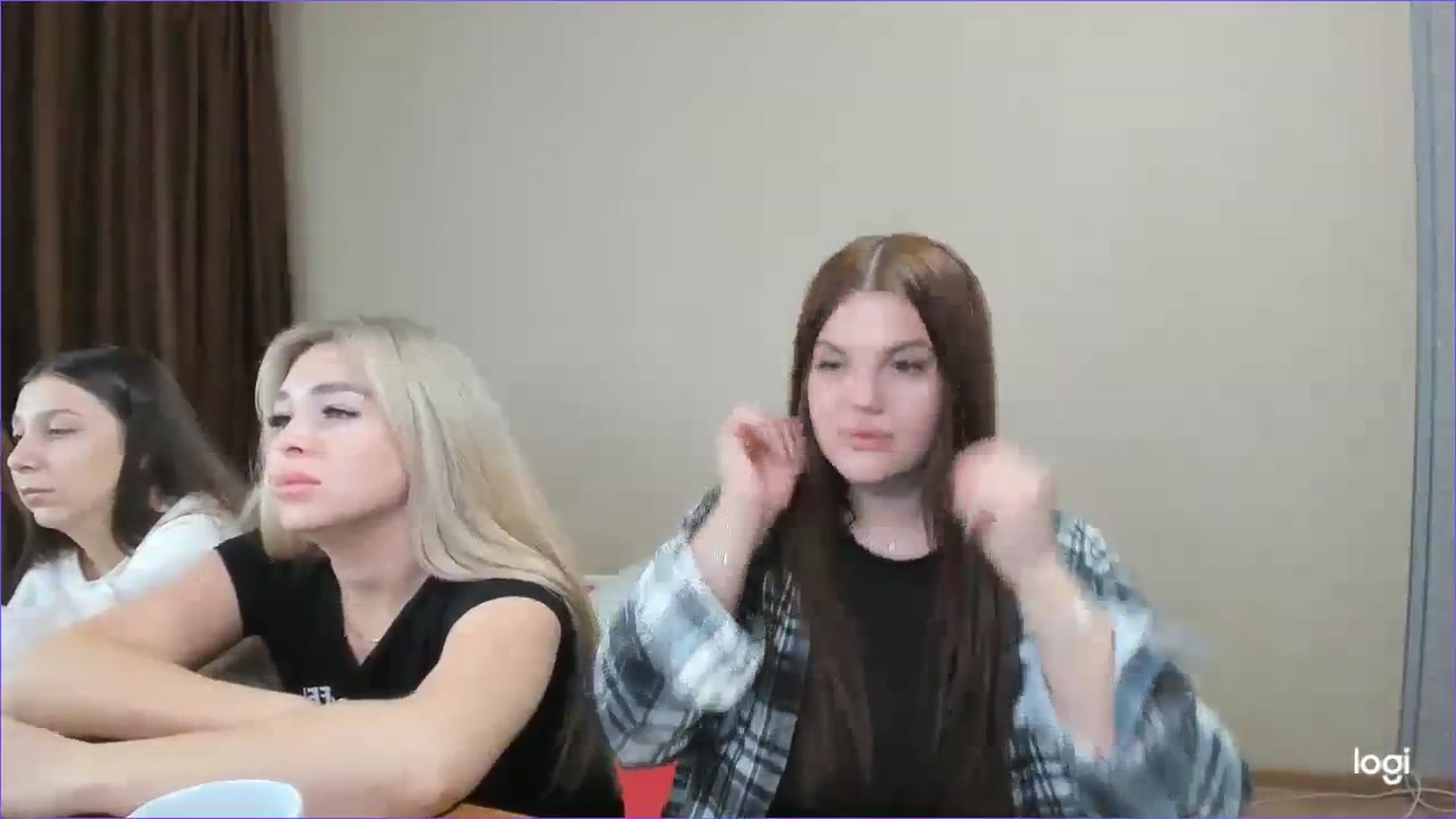 Gallery image thumbnail from StefaniNell's myfreecams stream on, 02/18/2024, 12:02 image 12 of 20