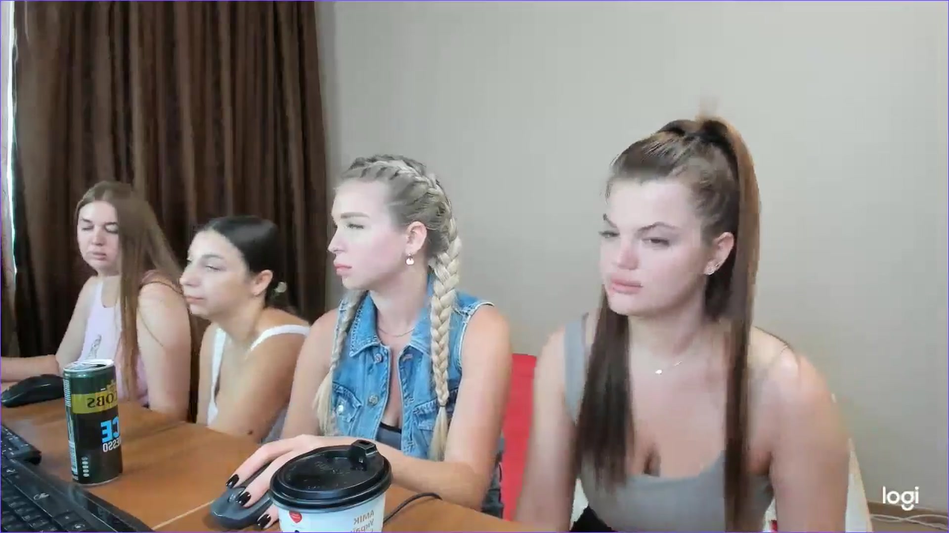 Gallery image thumbnail from StefaniNell's myfreecams stream on, 06/25/2024, 07:04 image 4 of 20