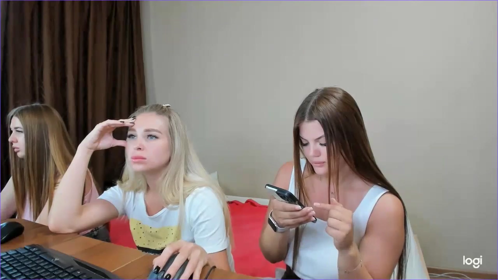 Gallery image thumbnail from StefaniNell's myfreecams stream on, 07/01/2024, 08:04 image 7 of 20
