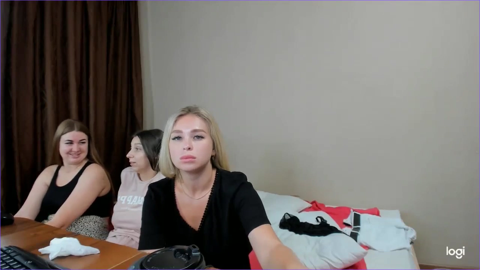 Gallery image thumbnail from StefaniNell's myfreecams stream on, 07/04/2024, 08:12 image 10 of 20
