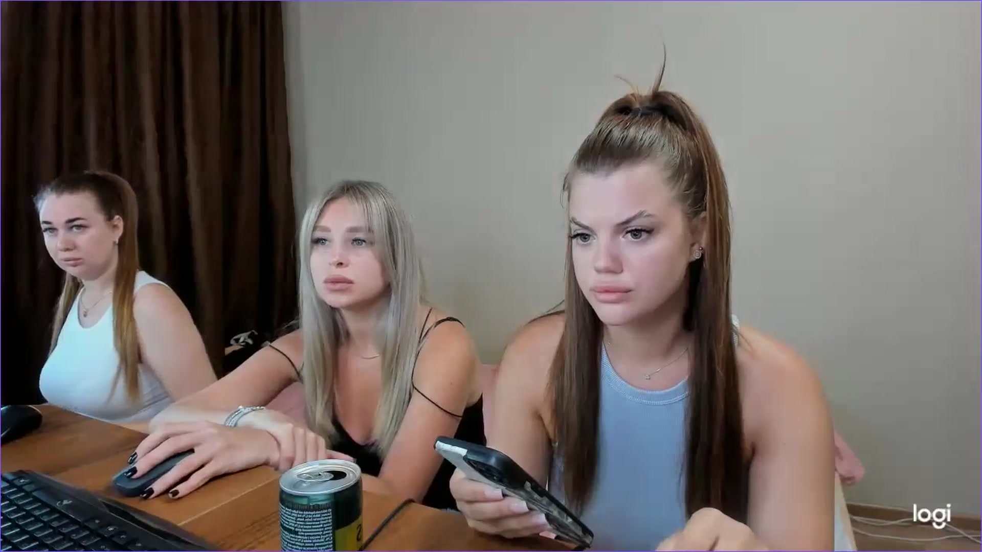 Gallery image thumbnail from StefaniNell's myfreecams stream on, 07/07/2024, 07:27 image 2 of 20