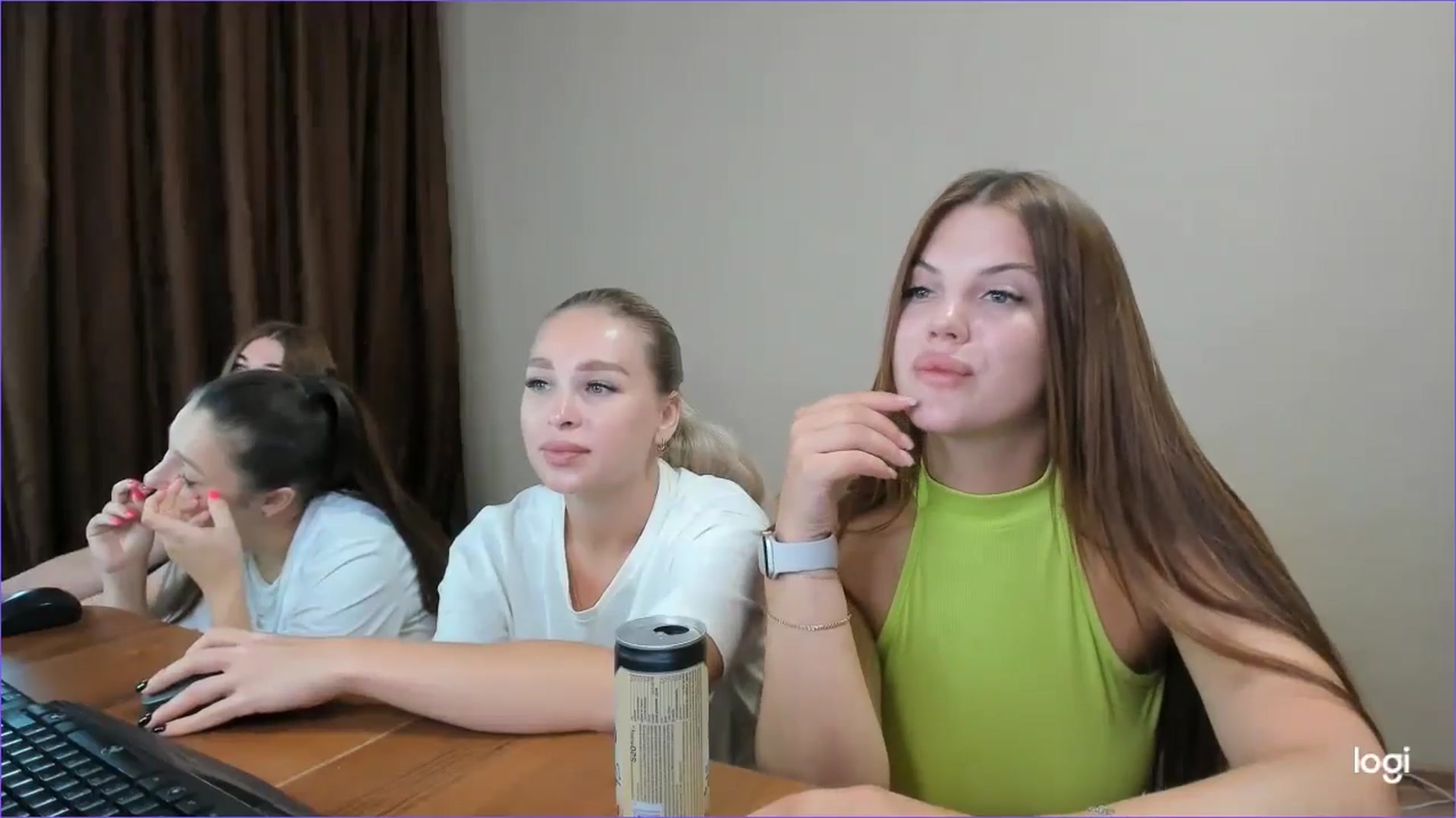 Gallery image thumbnail from StefaniNell's myfreecams stream on, 07/09/2024, 07:39 image 9 of 20
