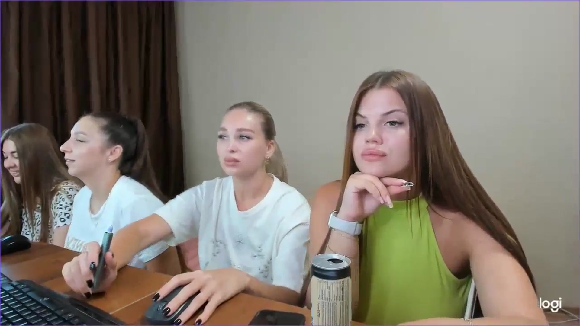 Gallery image thumbnail from StefaniNell's myfreecams stream on, 07/09/2024, 07:39 image 3 of 20