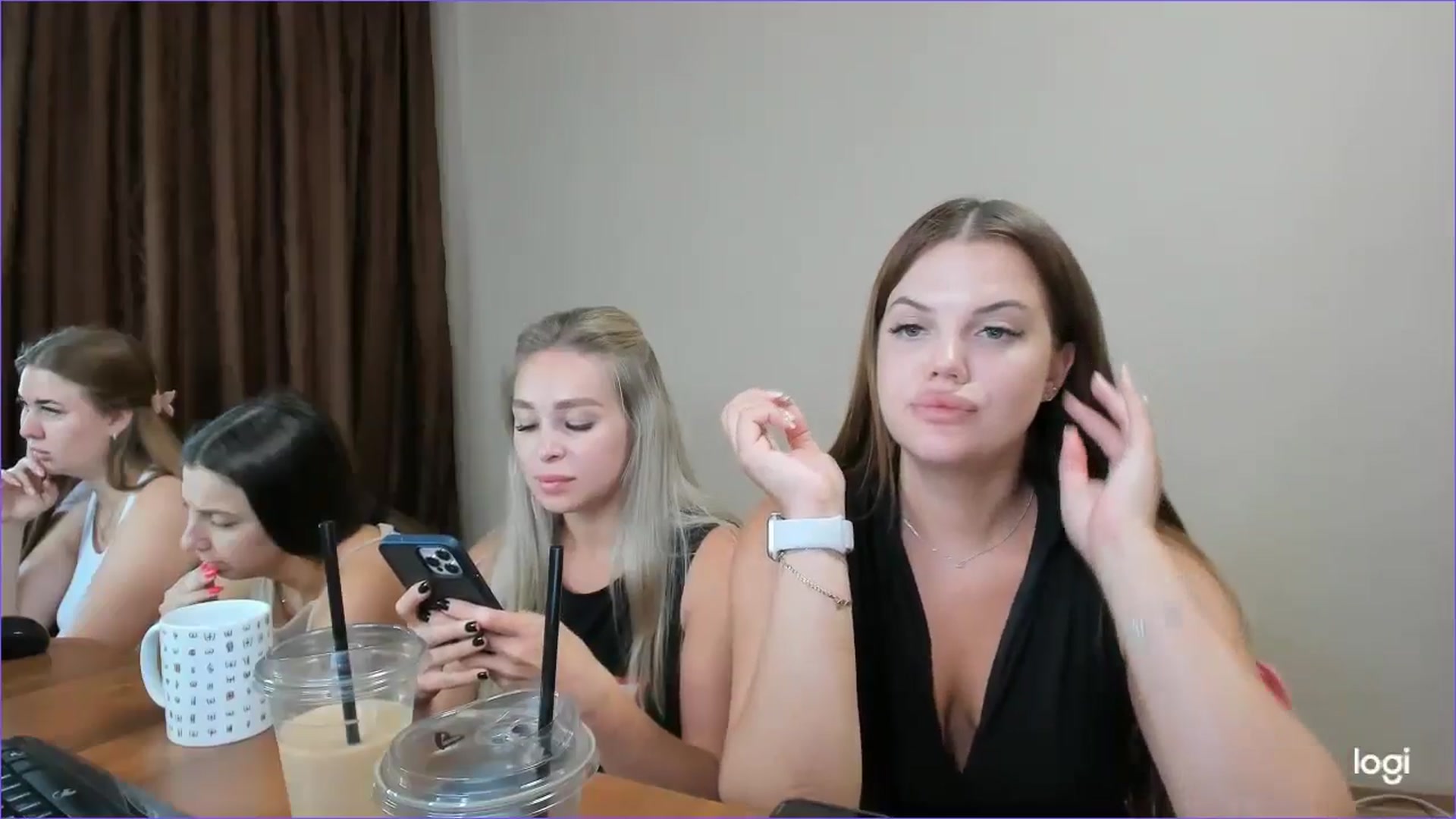 Gallery image thumbnail from StefaniNell's myfreecams stream on, 07/10/2024, 07:41 image 3 of 20